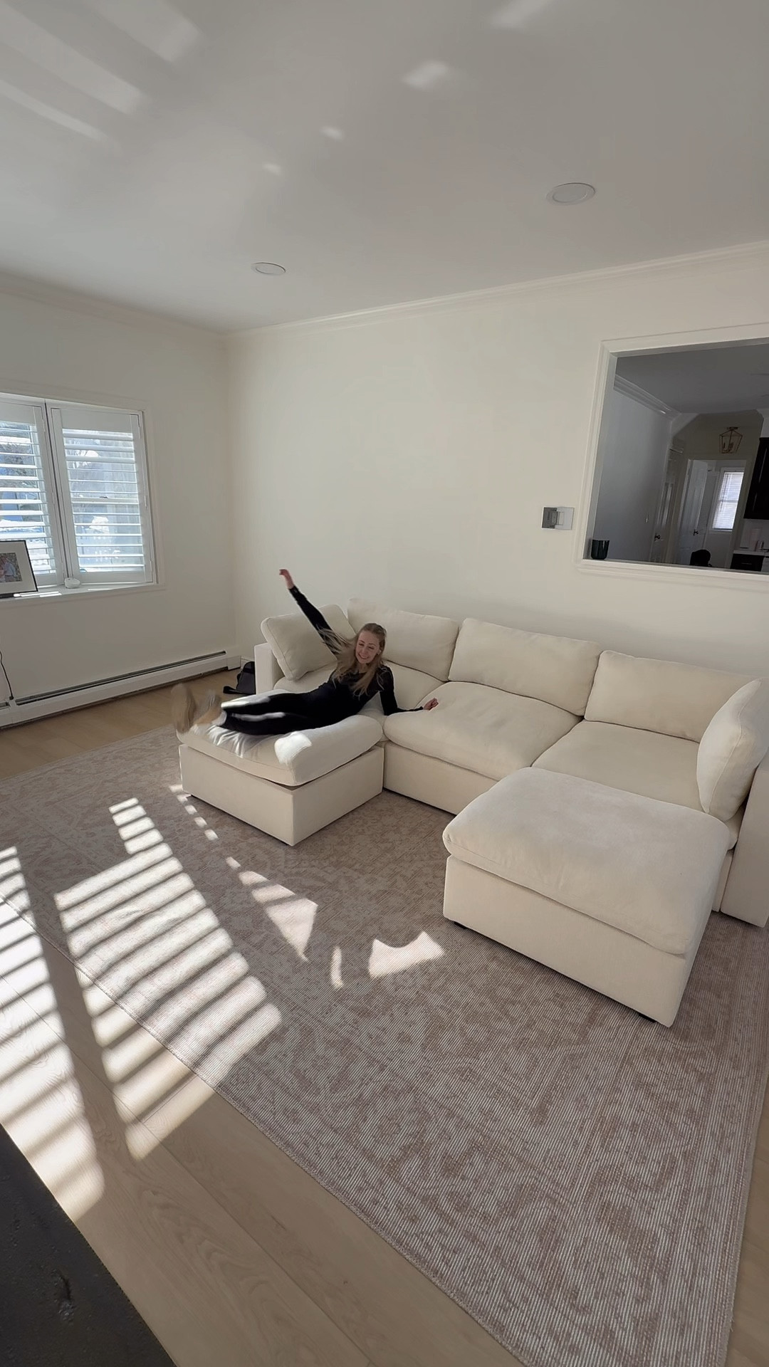 Let’s reset my house together 🤍

#LTKvlog #LTKHome #LTKdayinmylife