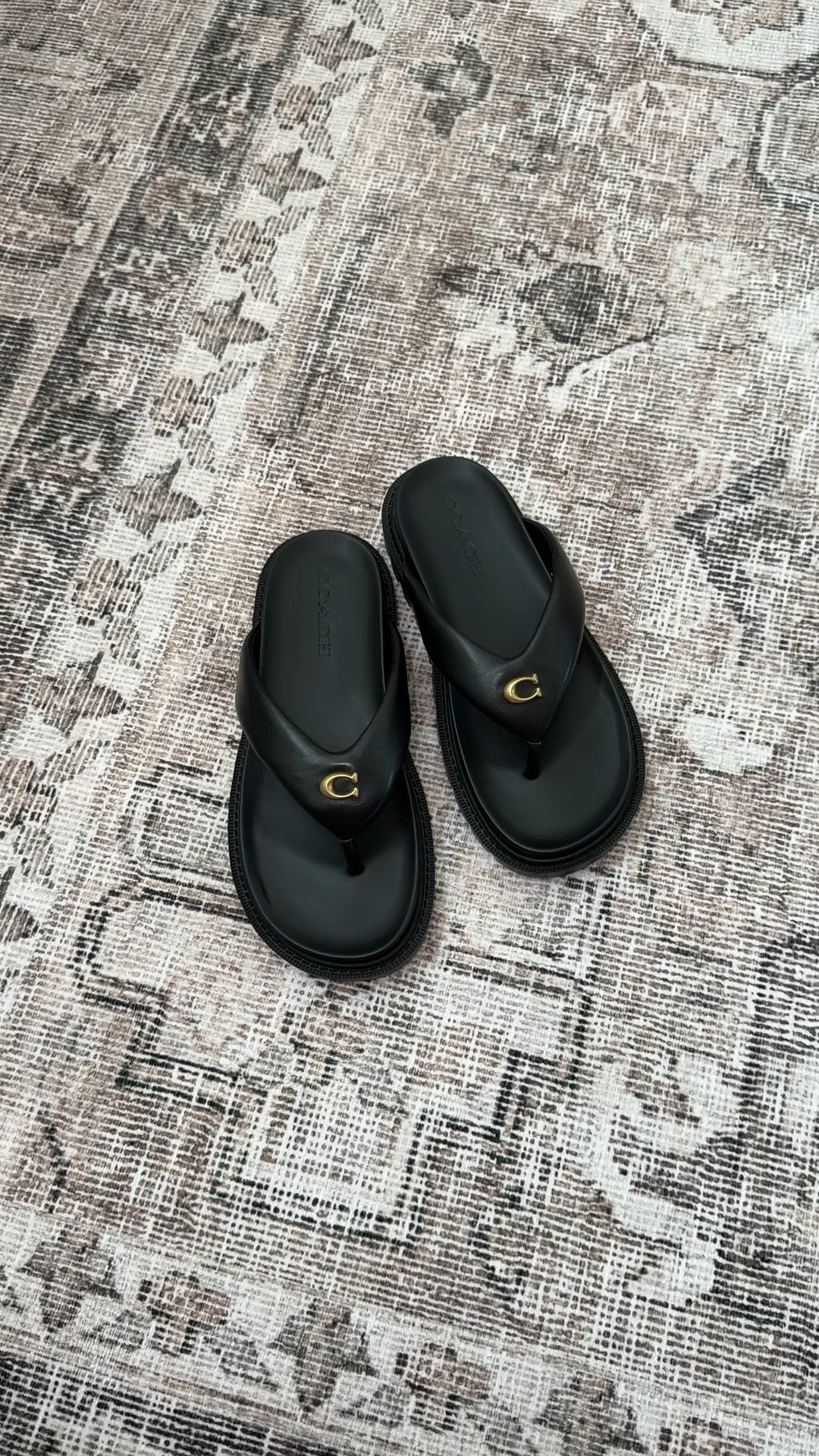 Cutie sandal for spring and summer 
- sooo comfy. I sized up half a size because my foot was at the end of the sandal. 


Coach sandals 
Comfy sandals 


E #ltkdayinmylife #ltkmomlife #ltkselfcare

#LTKootd #LTKselfcare #LTKTravel