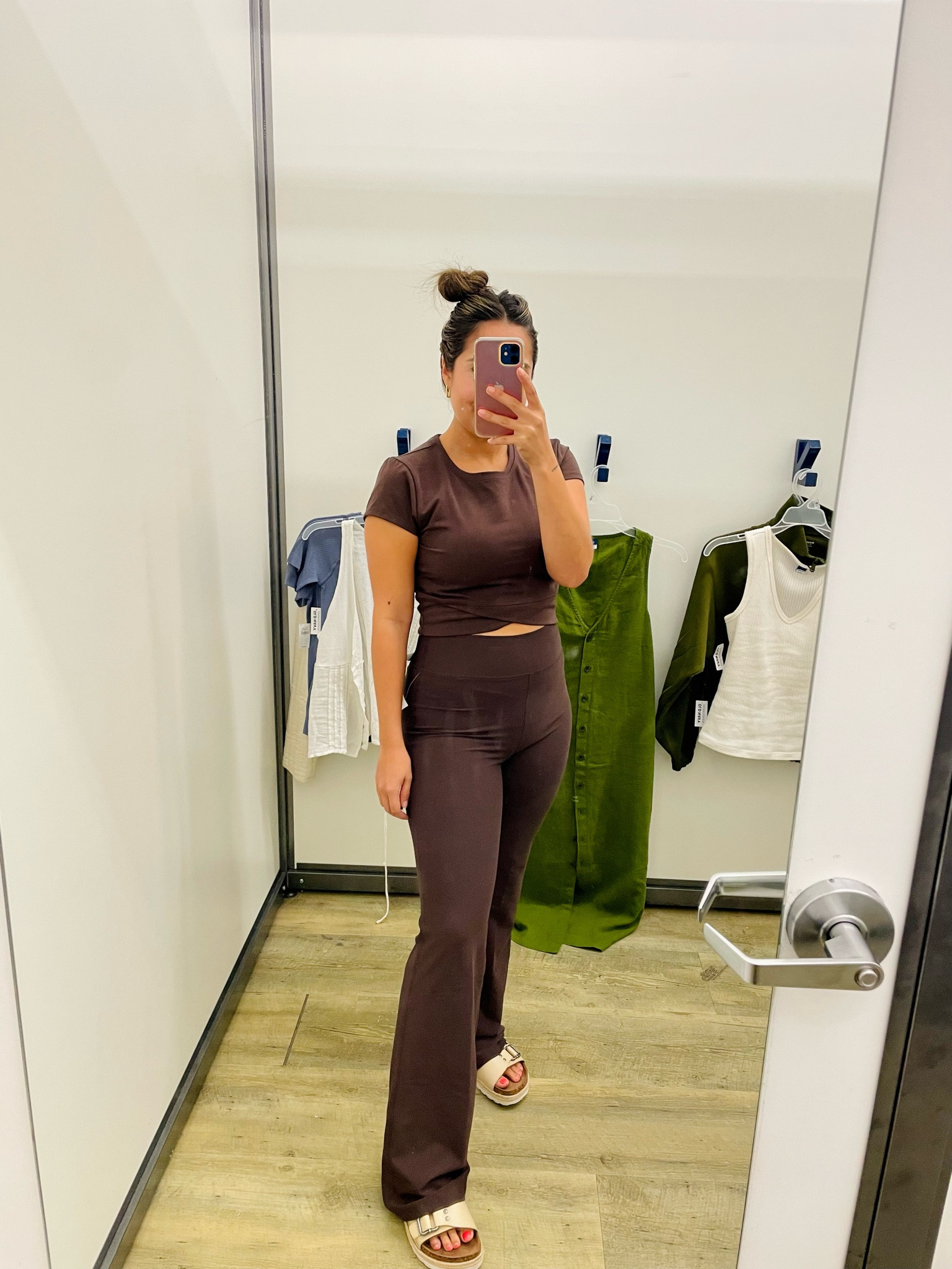 Athletic Wear, Old Navy Back To School, Workout Attire 

#LTKBacktoSchool #LTKstyletip #LTKFitness