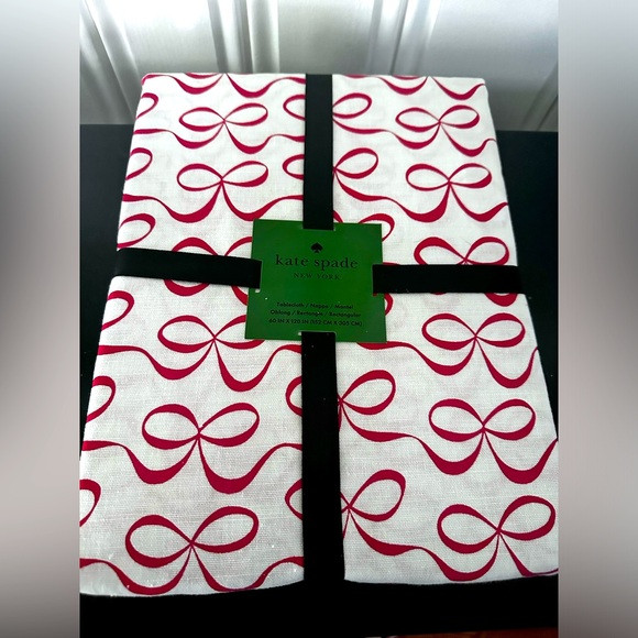 Kate Spade Bow Tablecloth 120 x 60! NWT | Poshmark