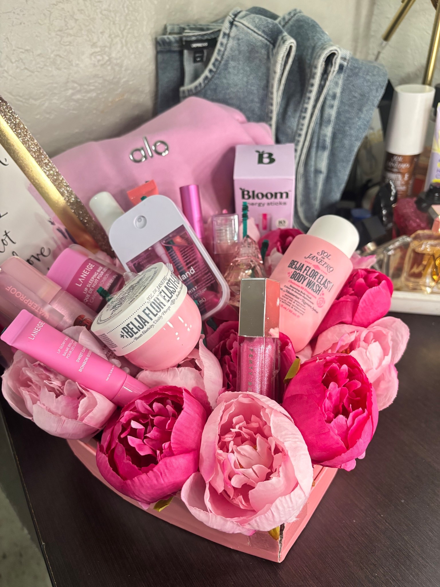 Galentine’s Day gifts for my college girl 💖

#LTKmomlife #LTKValentine #LTKselfcare