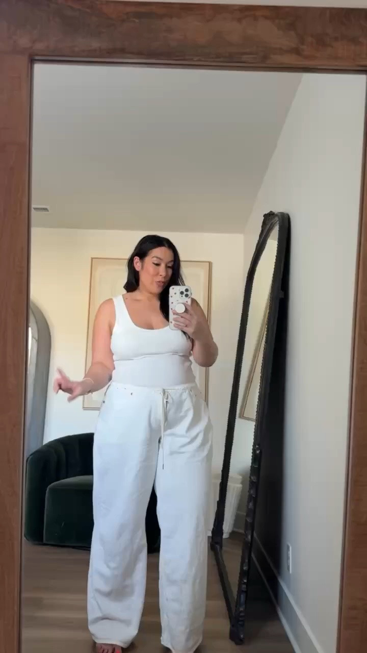 Casual midsize outfit styling! 
-
-
-
abercrombie sale, abercrombie outfit inspo, midsize outfit, midsize denim, spring dress, spring outfit, casual outfit

#LTKootd #LTKMidsize