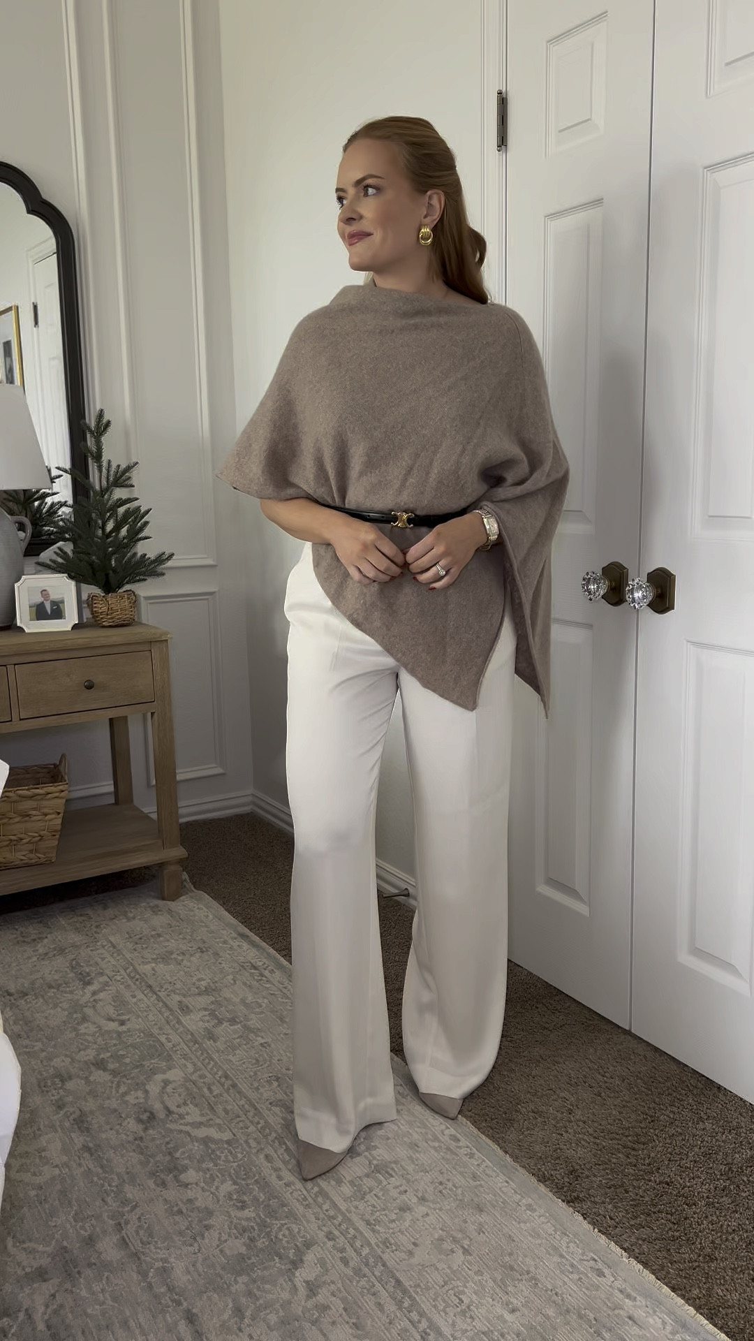 I had so much fun styling this gorgeous winter cape from J.Crew! I love how elevated and versatile this piece is. 😍

#LTKStyleTip #LTKWorkwear #LTKSeasonal