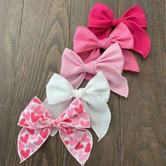 Hearts Hair Bows | Etsy | Etsy (US)