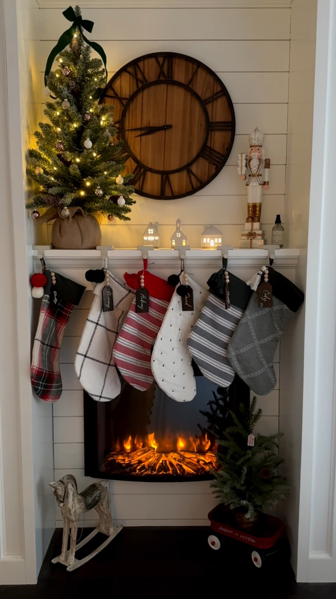 POV: The kids are at school, the house is quiet, and you’re living your Hallmark movie moment 🎄✨



#LTKHome #LTKHoliday #LTKmomlife