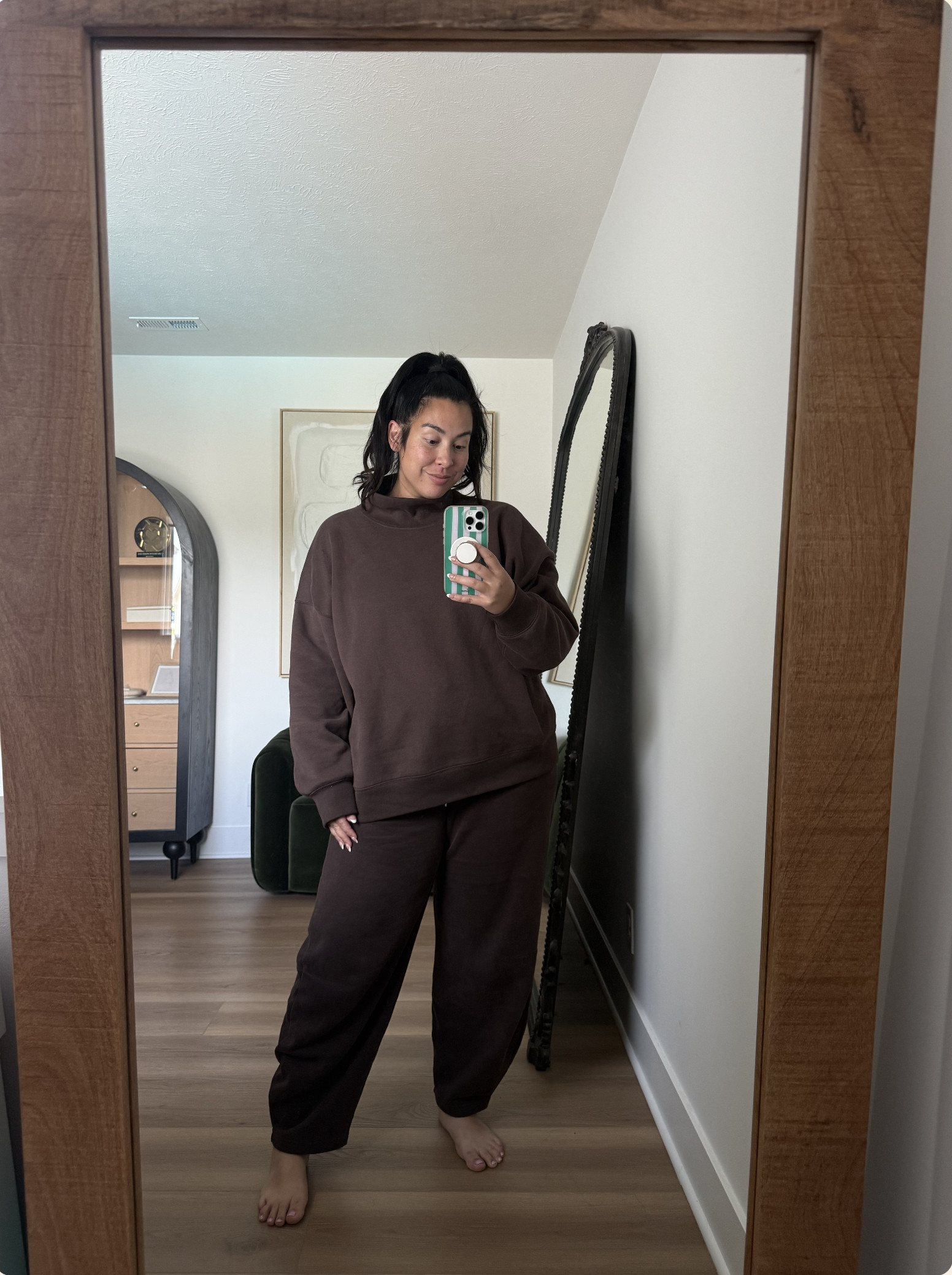 School drop off OOTD! Love this mockneck, belly friendly! abercrombie, barrel sweatpants, fall fashion, brown set 

 #LTKMidsize