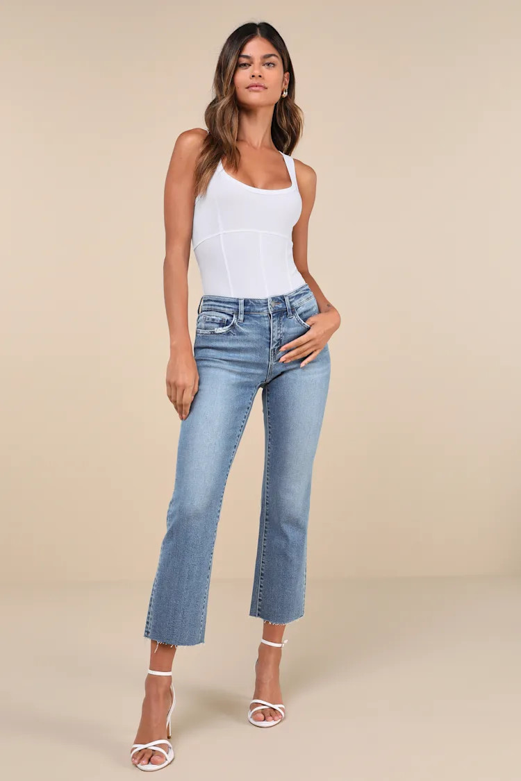 Melissa Light Wash Mid-Rise Straight Leg Raw Hem Jeans | Lulus