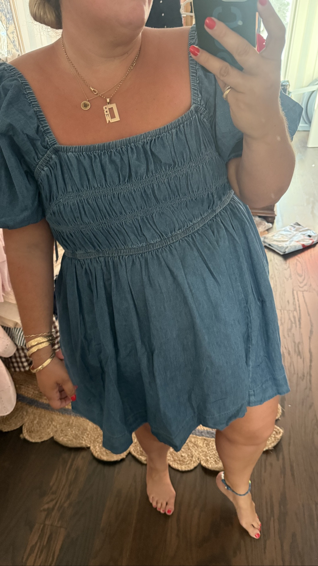 Giddy up and get this dress! Summer, bbq’s, country concert, rodeo, denim parties, honestly - ANYTHING everything hallelujah! XXS - 4X. $28

Comment ‘shop’ for the link 💌