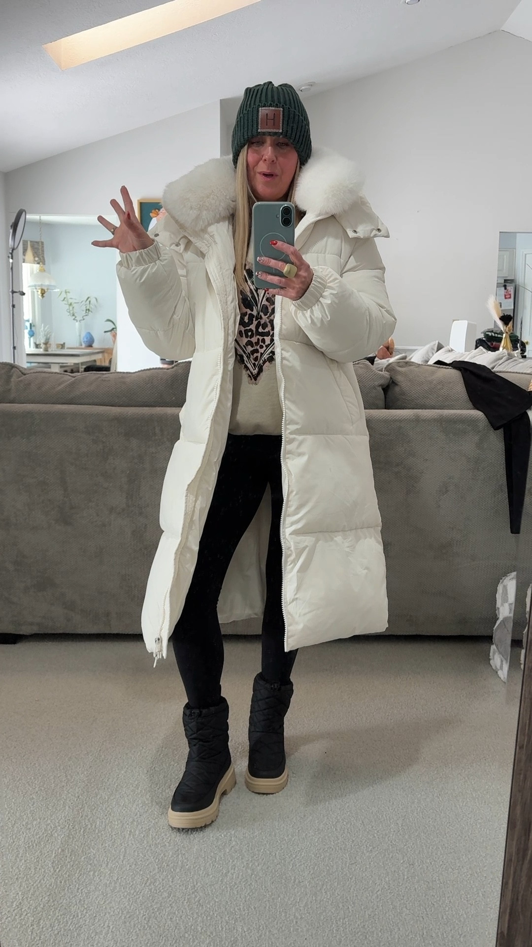 I hate the cold 🥶 

#LTKdayinmylife #LTKootd #LTKmomlife