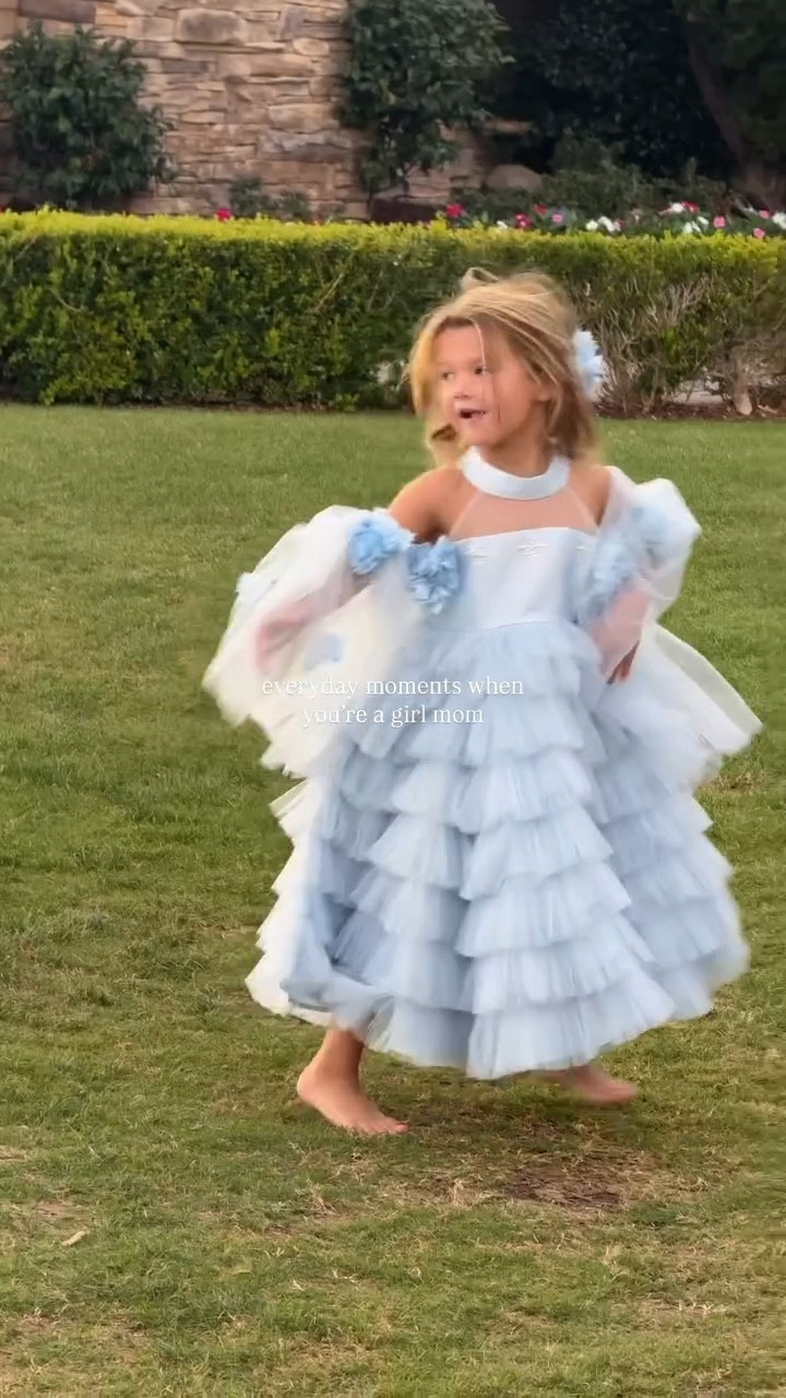 Twirls & ruffle dresses - all day, everyday 🤍✨
@petitemaisonkids 
.
.
#girlmom #familygoals #familylifestyle #momgoals