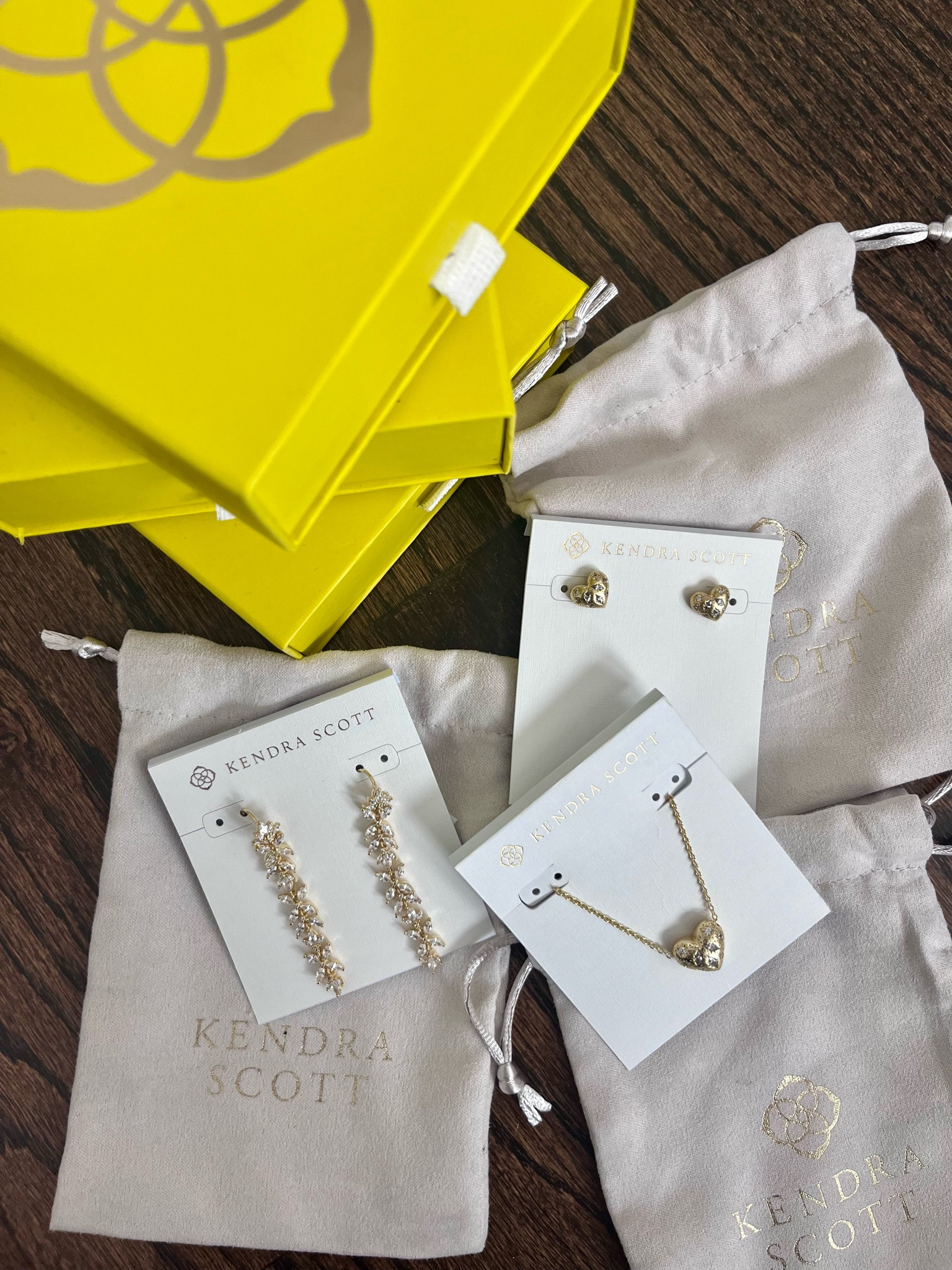 Kendra Scott Holland earrings and necklace 
Heart jewelry
Valentine’s Day jewelry
Rosalie earrings 

#LTKFindsUnder50 #LTKGiftGuide #LTKFindsUnder100