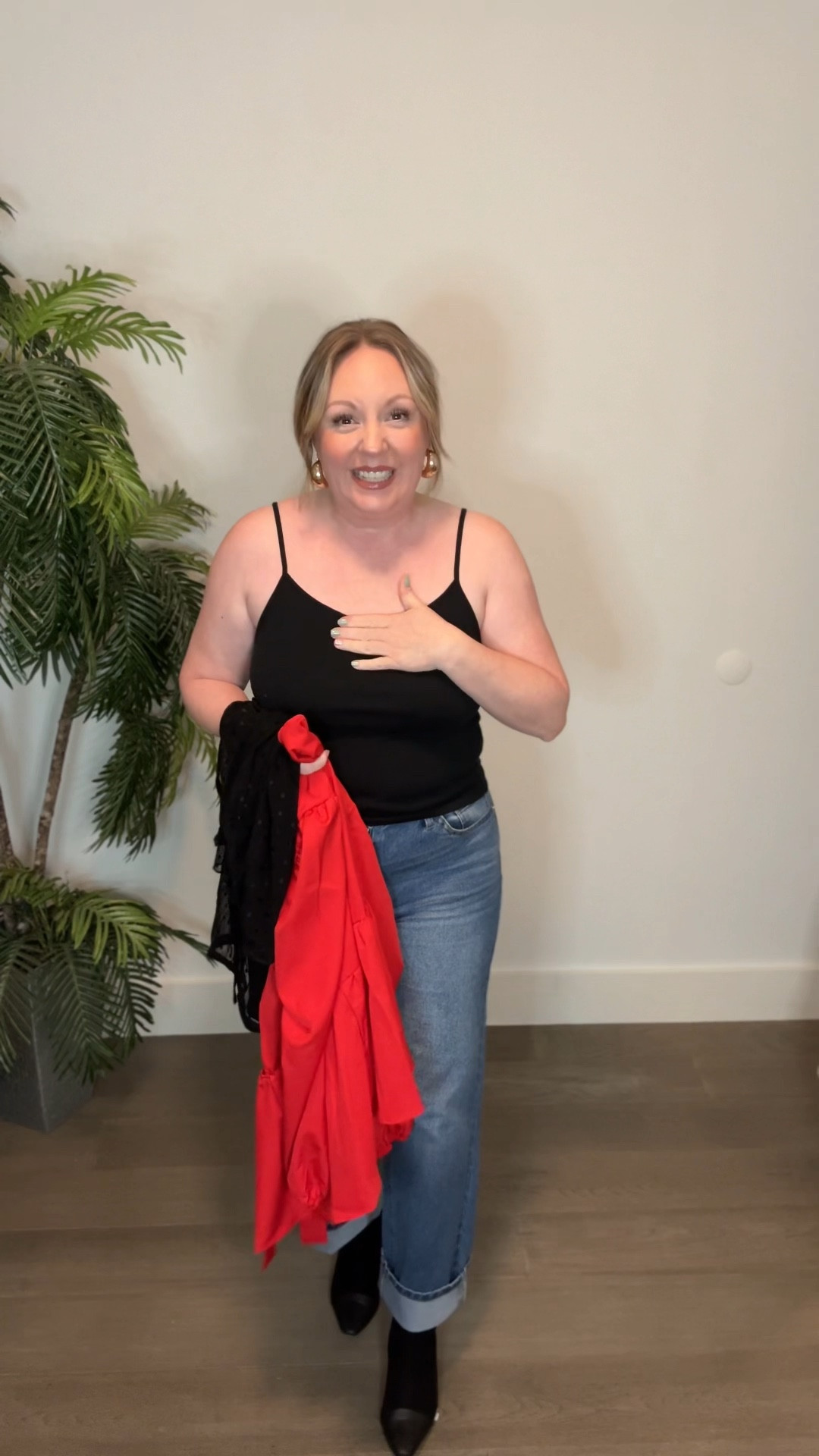 Help me pick a top!!!

#LTKMidsize #LTKPetite #LTKFindsUnder50