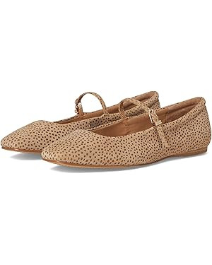 Dolce Vita Women's Reyes Ballet Flat | Amazon (US)