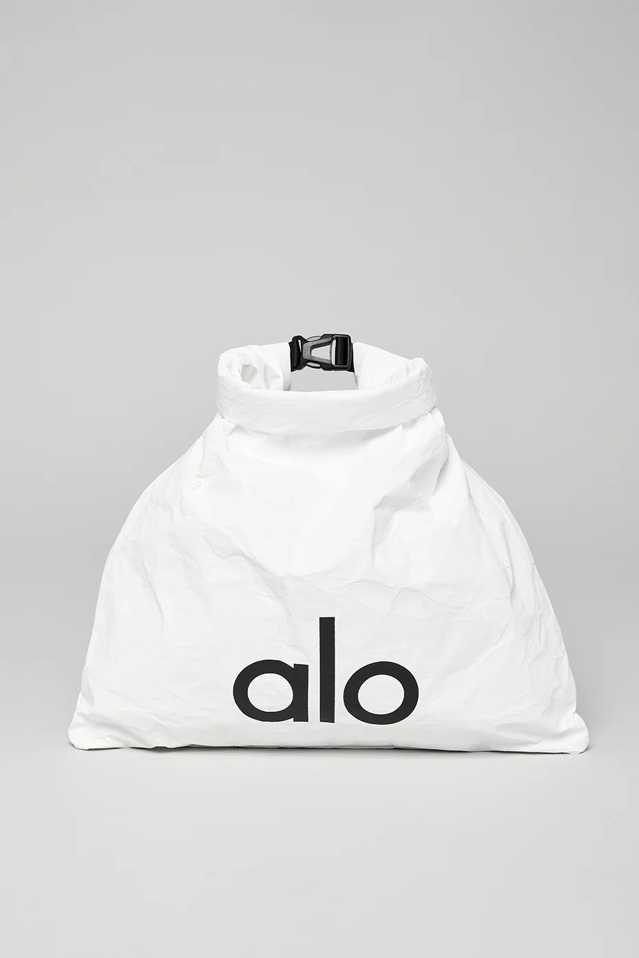 Keep It Dry Fitness Bag in White | Alo YogaÅ½ | Alo Yoga (US)
