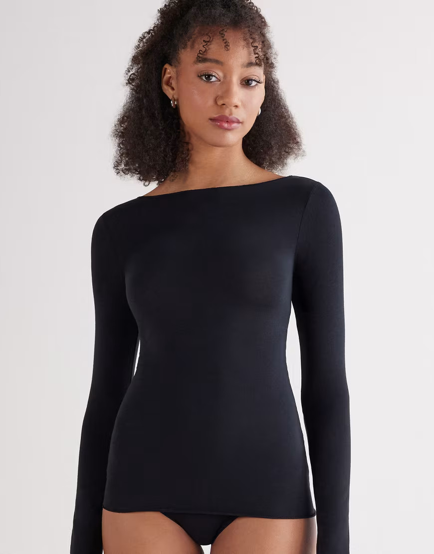 Intimissimi Boat-neck ultralight cotton top in black | ASOS (Global)