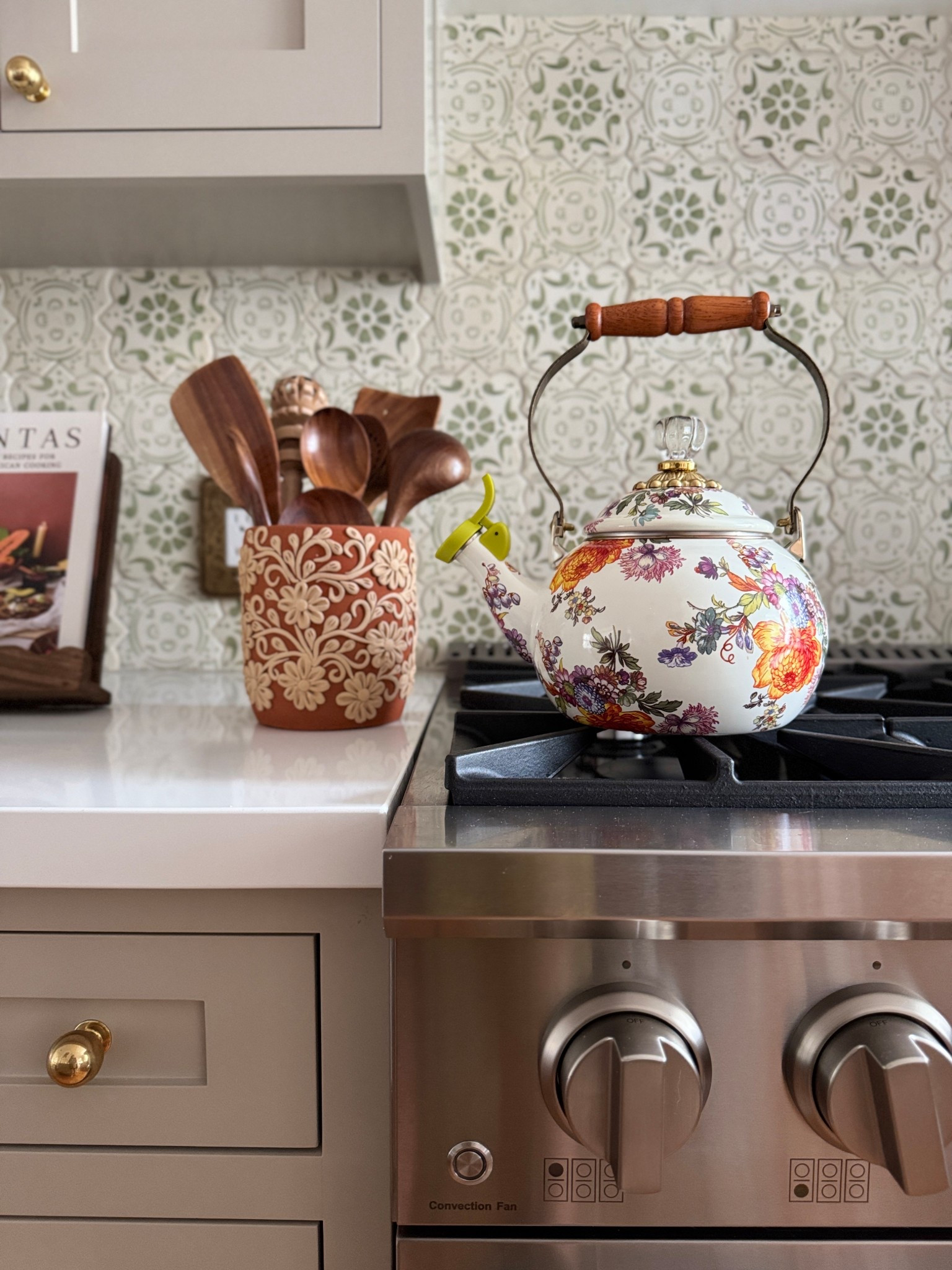 Cutest teapot ever!

#LTKSeasonal #LTKHome