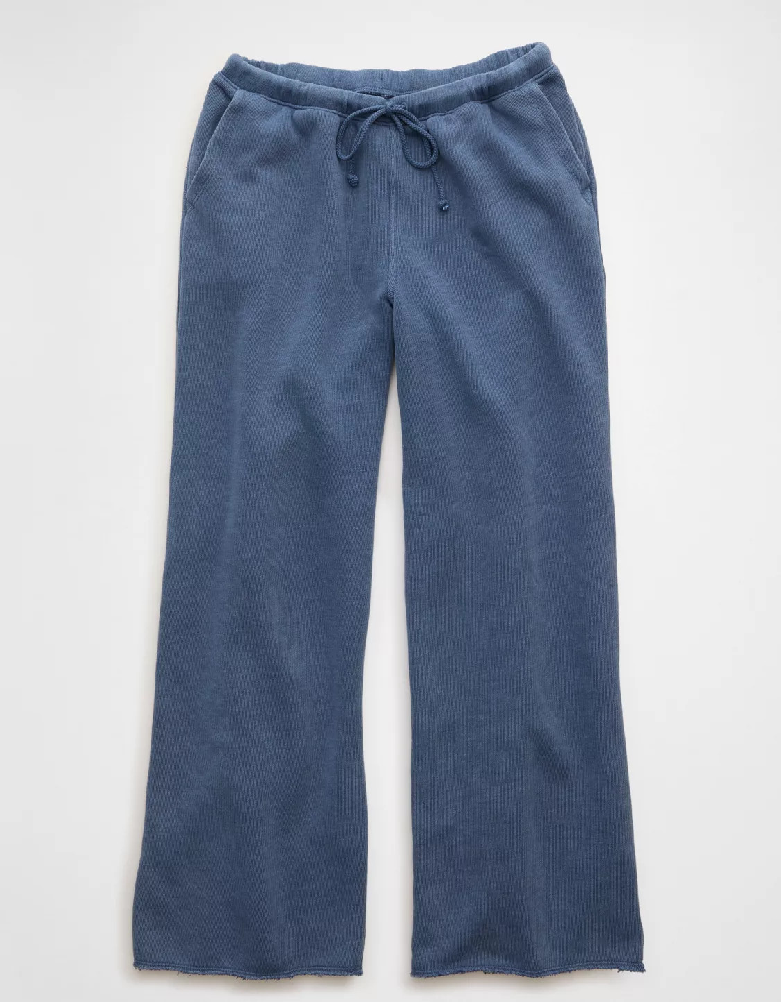 AE Campus Low-Rise Wide-Leg Sweatpant | American Eagle Outfitters (US & CA)