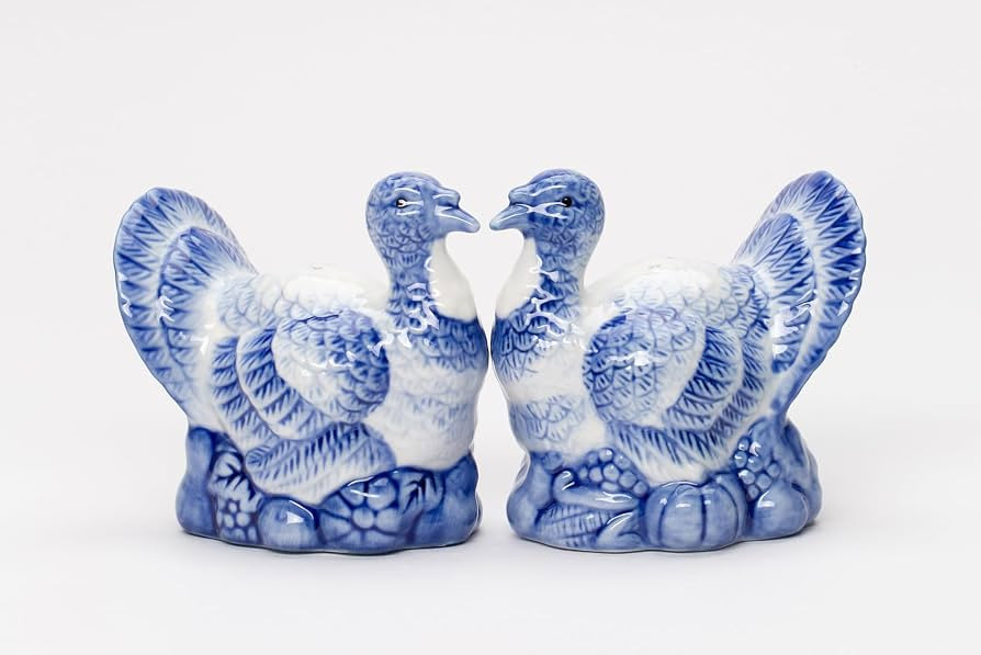 Fine Ceramic Dutch Blue Thanksgiving Harvest Turkey Salt & Pepper Shakers Set, 3-3/4" H | Amazon (US)