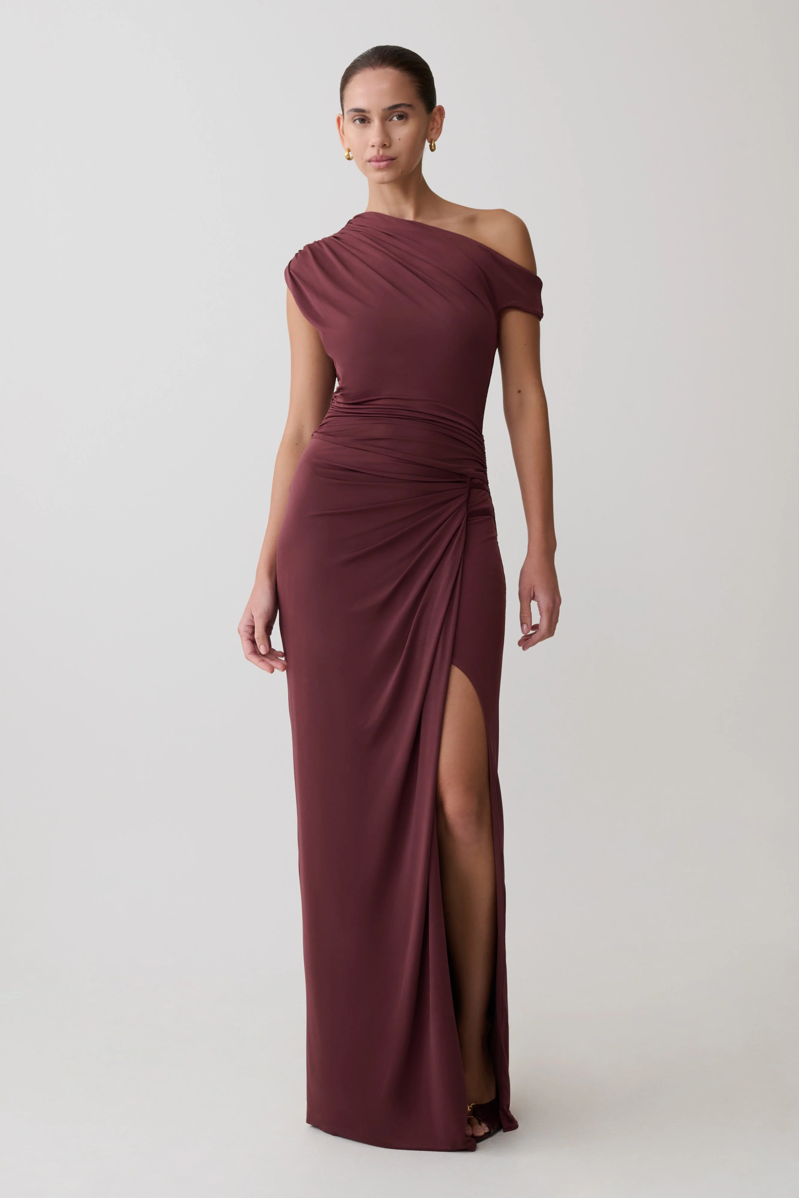 Alyn Off Shoulder Draped Maxi Dress - Dark Plum | MESHKI US