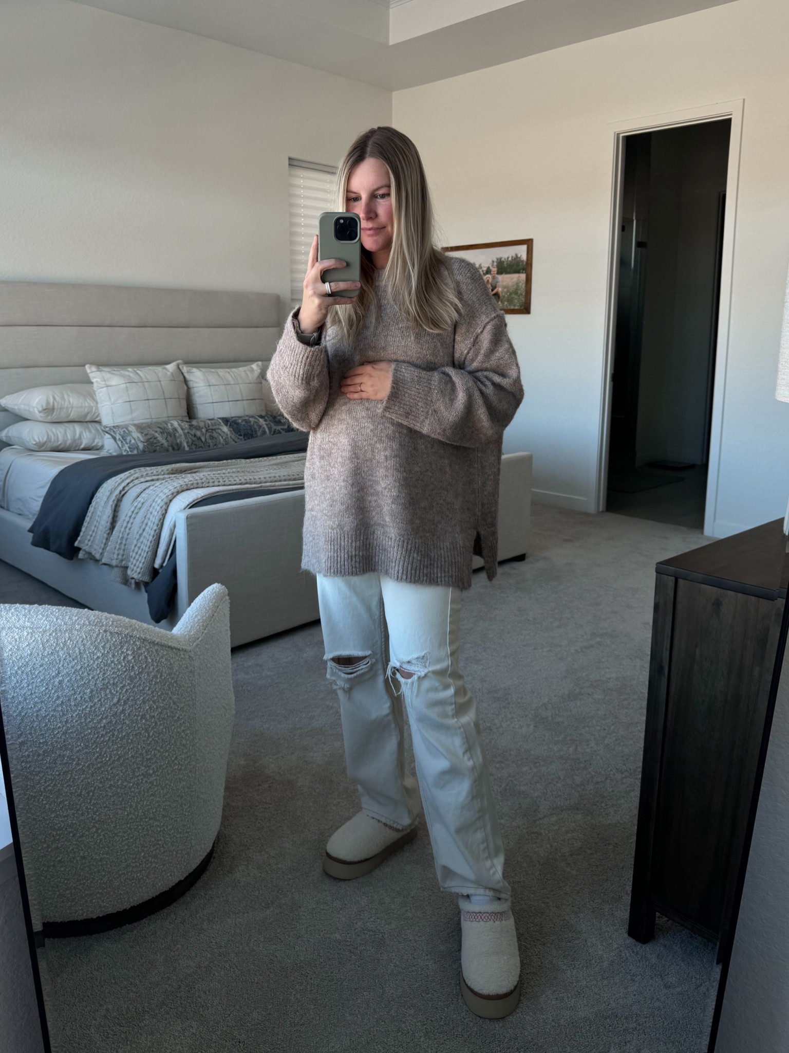 Nordstrom Sweater - perfect winter sweater if you are pregnant! 

Size: small 

#LTKsalealert #LTKshoecrush #LTKbump