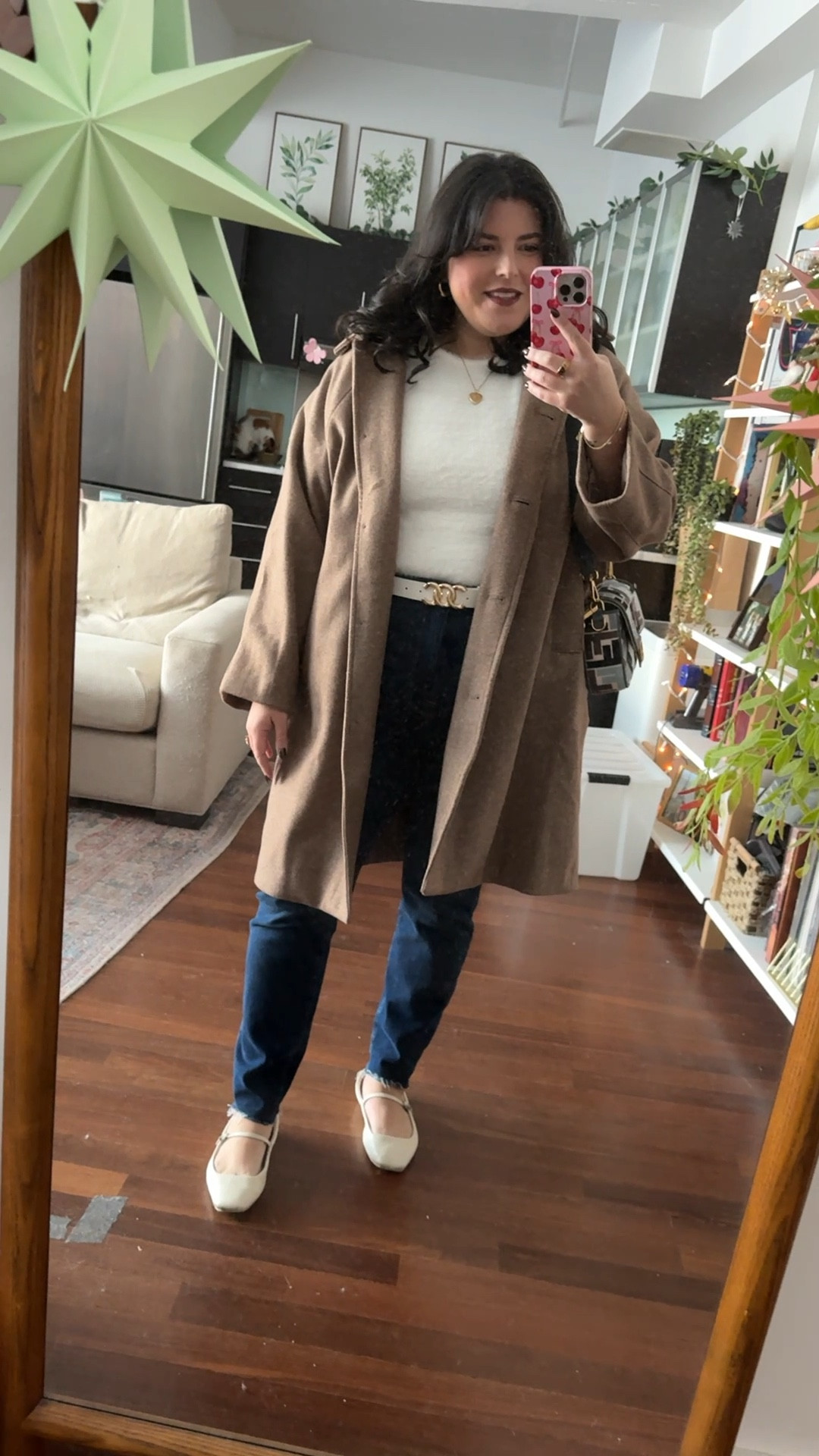 Neutral fall ootd! Love this fuzzy puff sleeve top from old navy, it’s so cute and warm. My jeans are also on sale this month for Black Friday! Coat is also from old navy  

#LTKFindsUnder50 #LTKootd #LTKPlusSize