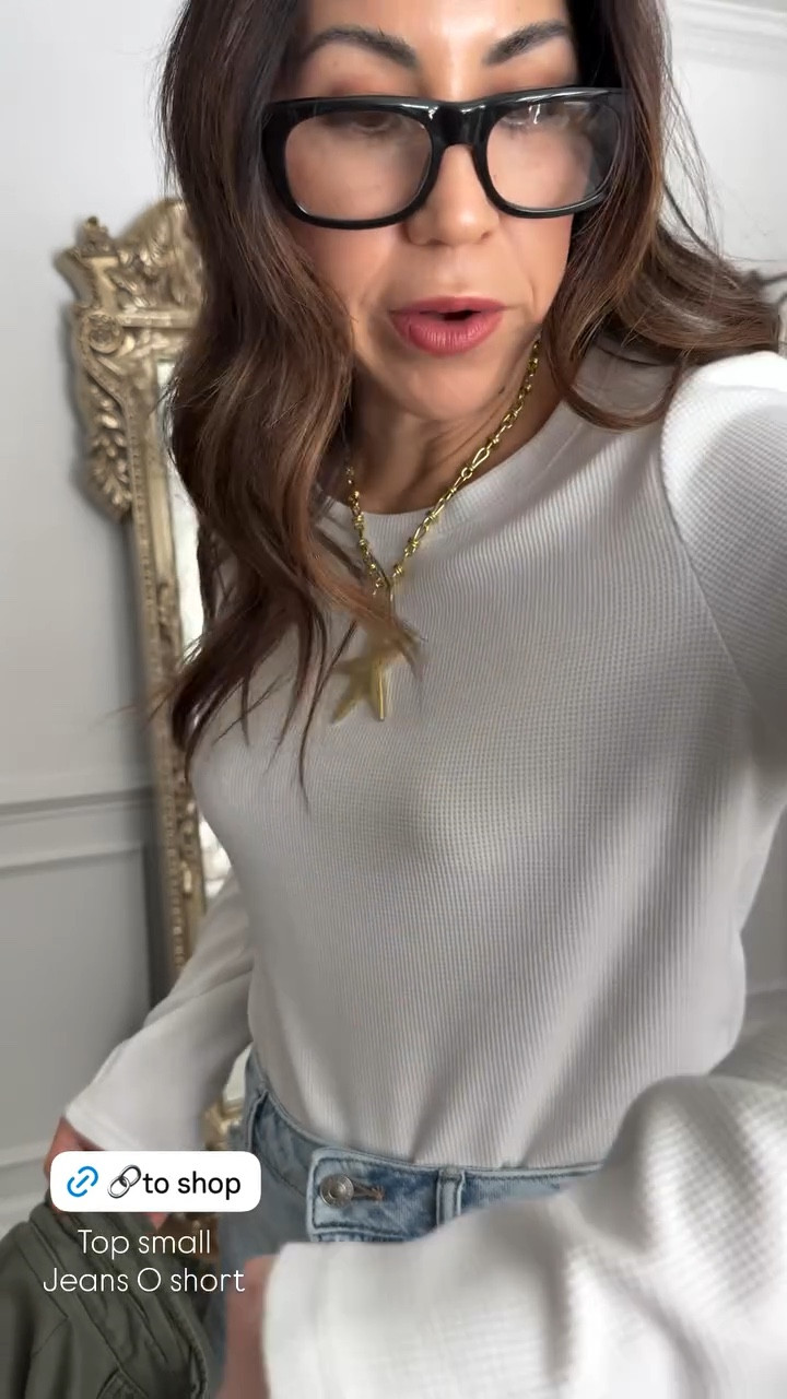 Jacket small. Baggy jeans 0 short. White top small. Adidas Sneakers size down. Jewelry code HOUSEOFLEO20. Reading glasses code TAMMY10AM. Bag code TAMMY15. 
￼
Spring jackets, utility jacket, Abercrombie jacket ￼



#LTKSaleAlert #LTKOver40 #LTKgrwm