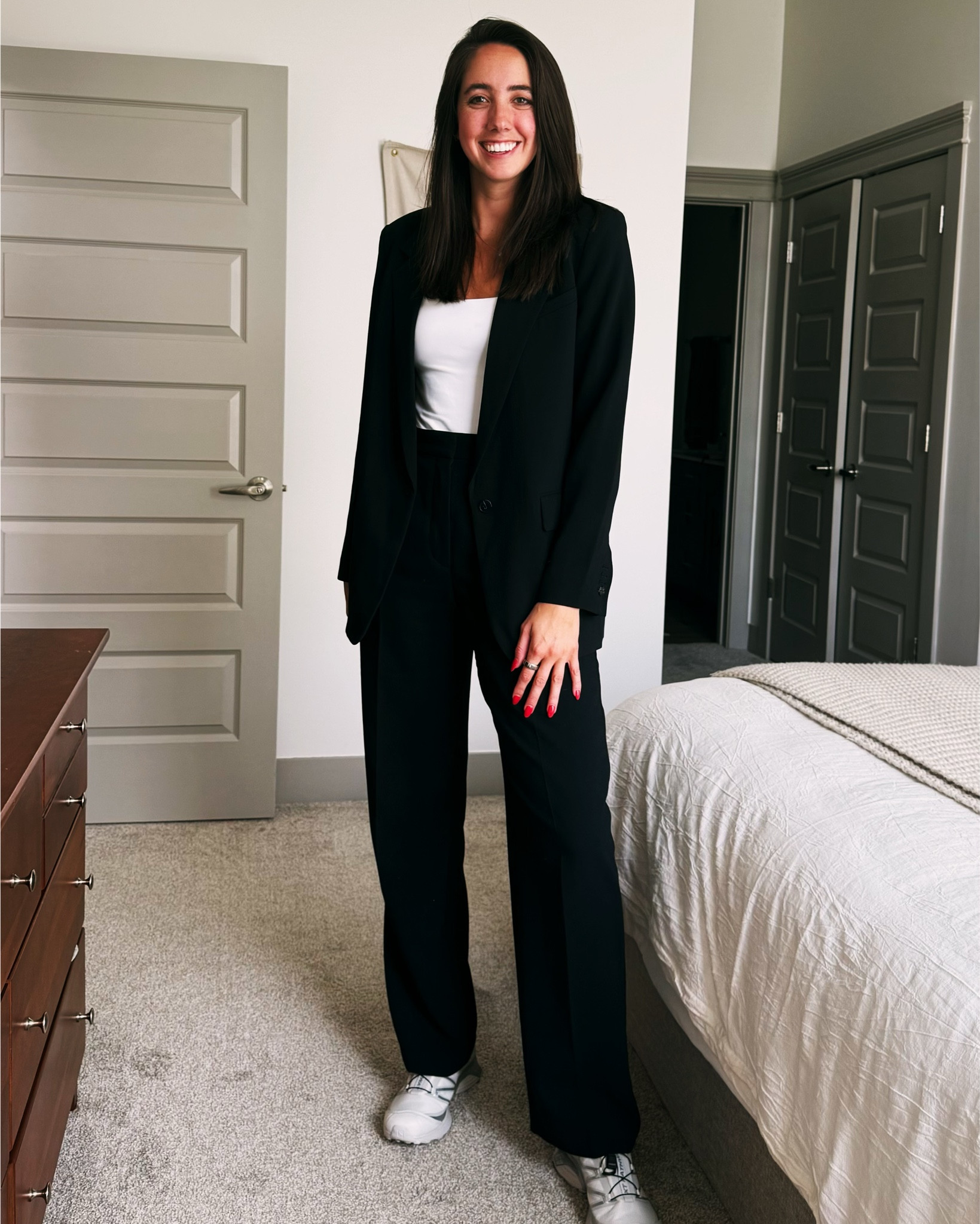 Aritzia SALE. Sign me up 💥

Pants: Tall 8
Bodysuit: large
Jacket: 8
Shoes: women’s 11

#LTKSeasonal #LTKTravel #LTKWorkwear