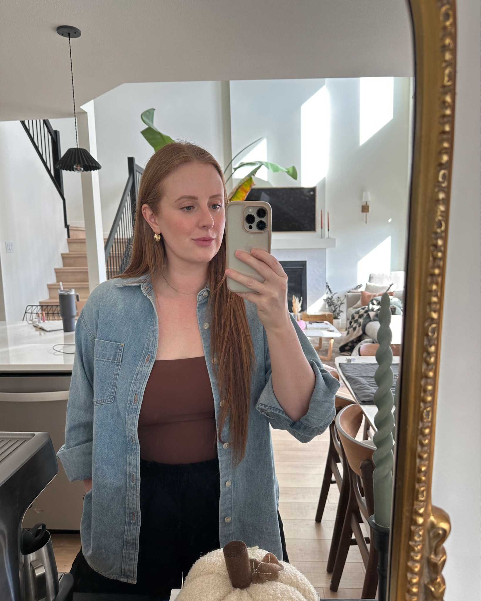 The perfect oversized denim shirt. Fits very oversized - size down 1-2 sizes. I’m wearing an xxs and am typically a medium.

#LTKcanada #LTKautumn #LTKmidsize