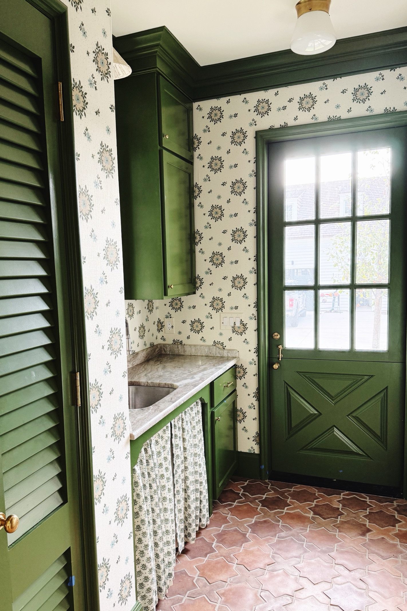 Cannot wait to professionally photograph this sweet house. Love how beautiful this mudroom has turned out! Lighting linked! 

#LTKStyleTip #LTKHome