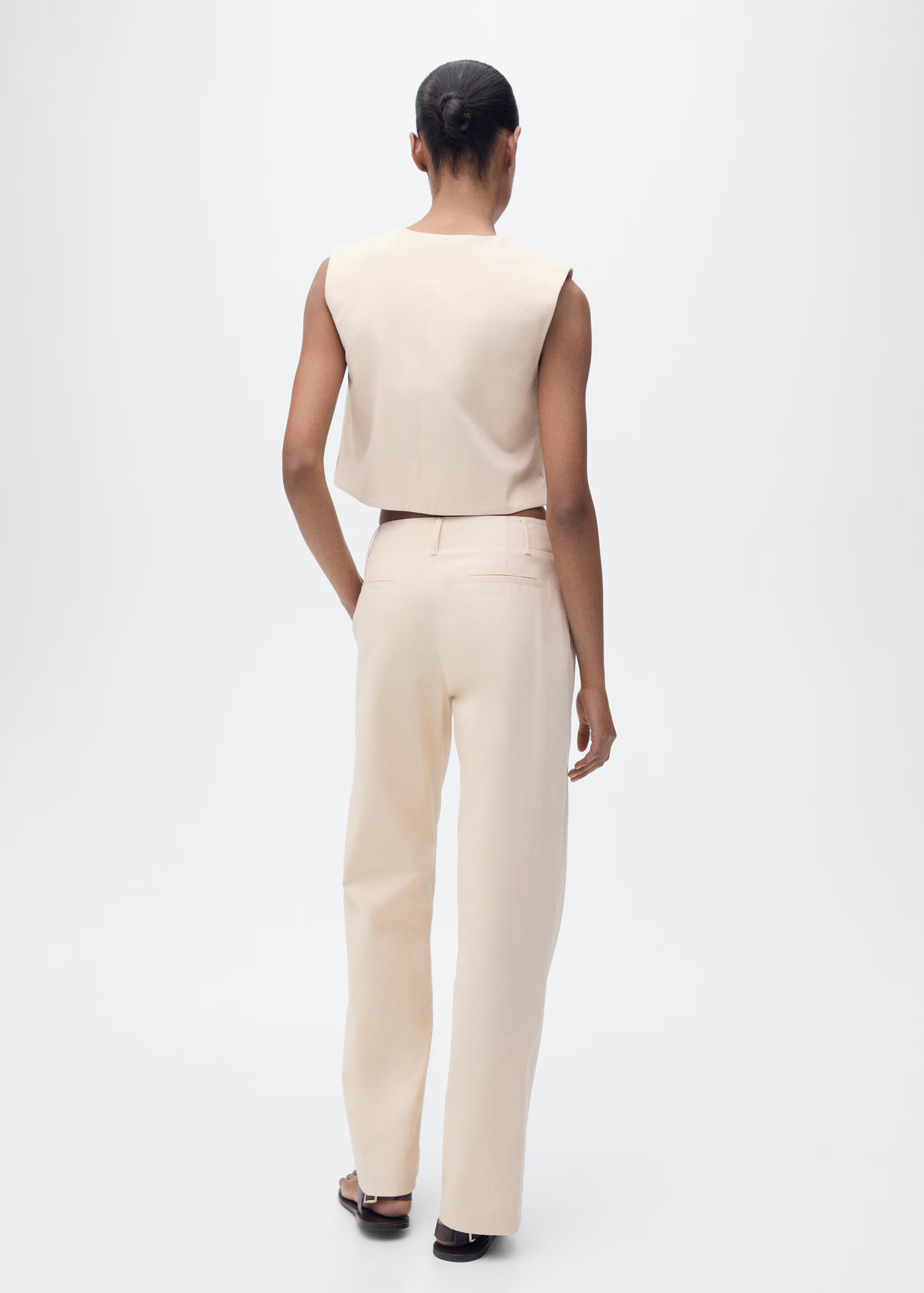 Mid-rise straight-fit cotton trousers - Women | MANGO United Kingdom | MANGO (UK)