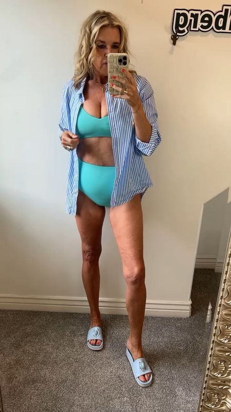 🚨SAVE 10% off all Spanx with my CODE: DEARDARCYXSPANX

Spanx New swimwear
Size up
I am a size 4 sometimes a 6, 27 jeans and 5’91/2 wearing a large 

Swimwear that fits and smooths every body, enhanced with expert
technology and our signature attention to every detail.

timeless fits and colors, our suits look like they were made for you 

bunching, no digging, no riding up, no squeezing. Only comfort.

#LTKSwim #LTKStyleTip #LTKTravel