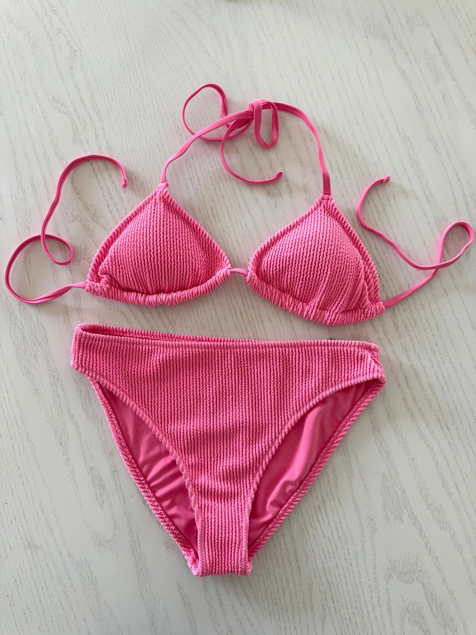 Textured solid color bikini

#LTKSpringSale #LTKWedding #LTKTravel