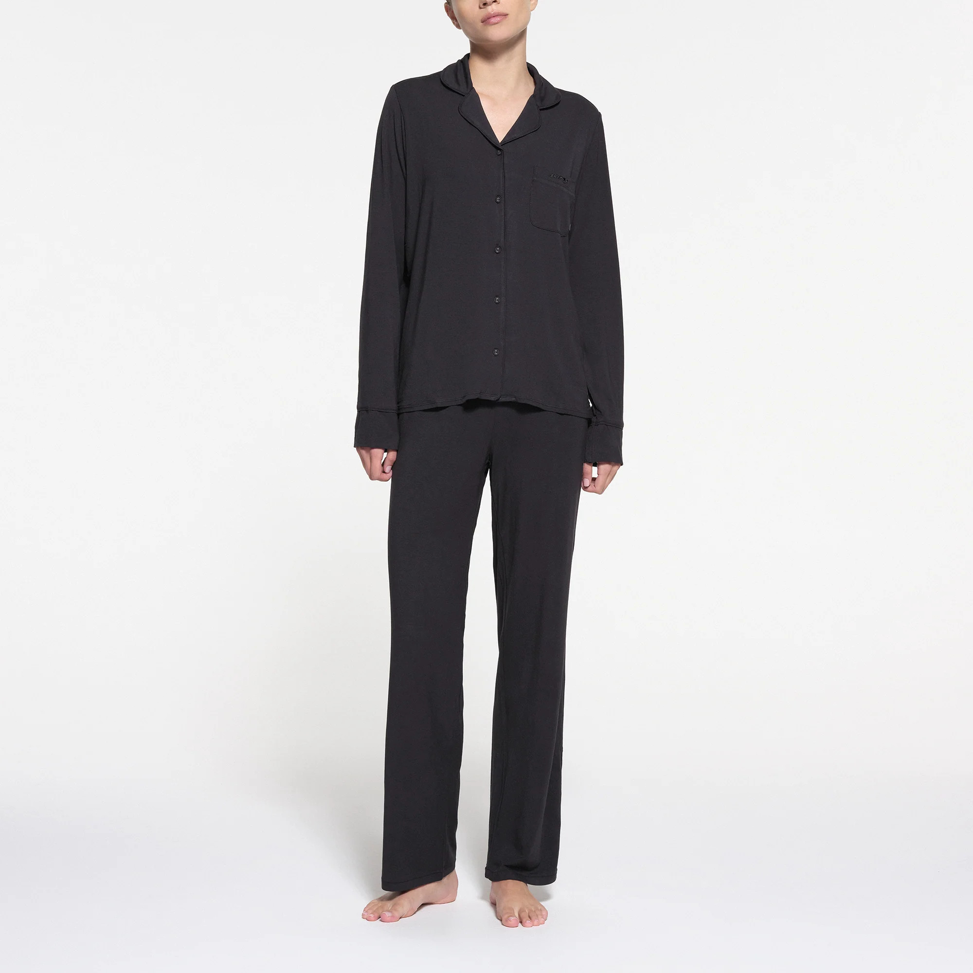 SKIMS Sleep Long Sleeve Button Up Set | Black | Medium | SKIMS (US)