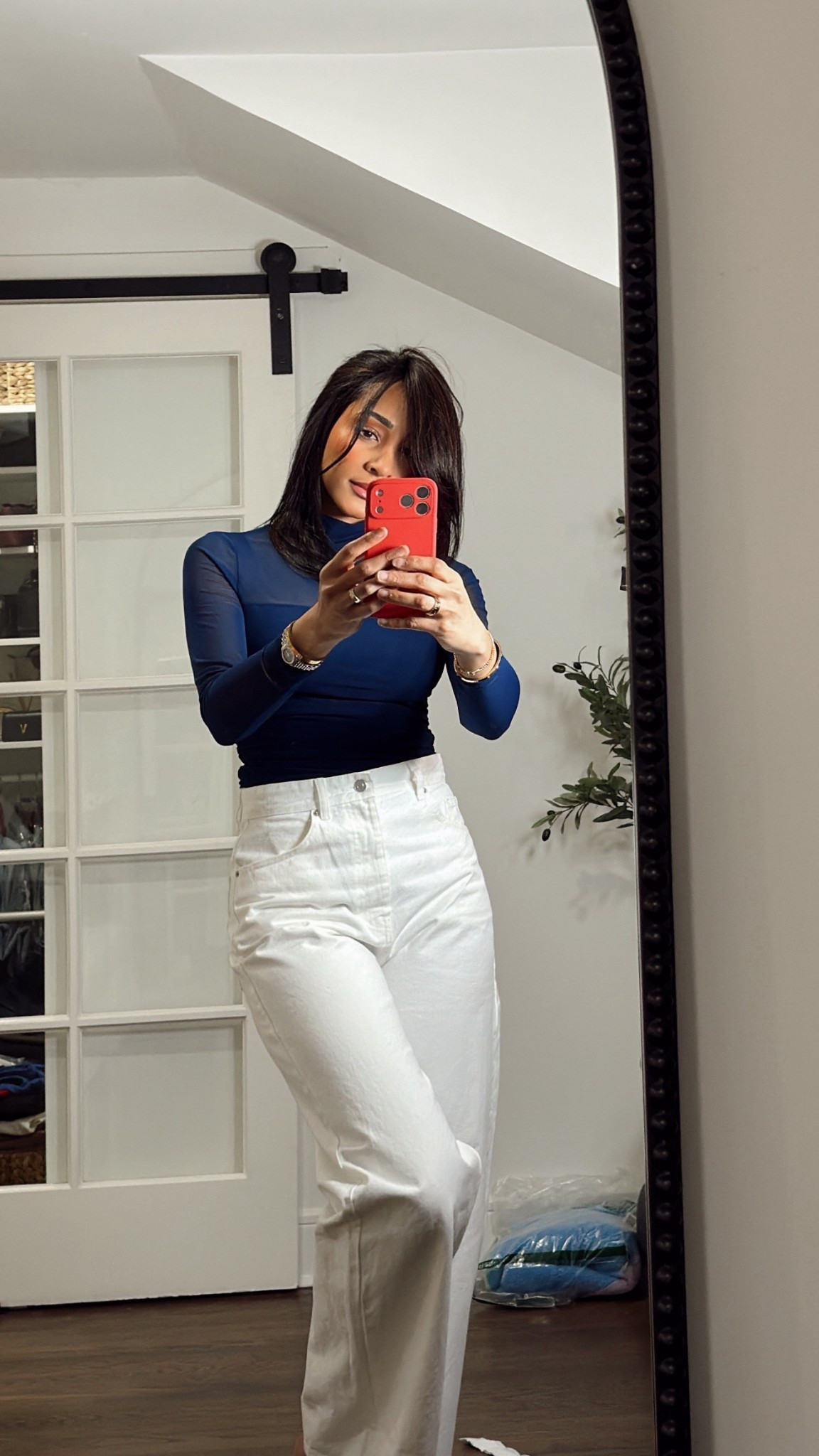 The easiest outfit that still looks put together ✨
Cute top + jeans clean, simple, and always cute 
#springoutfit #casualchic #weekendoutfit #outfitinspo #tallgirl 
Spring style,  wide leg jeans, casual chic, outfit inspo

#LTKTall #LTKdayinmylife #LTKgrwm