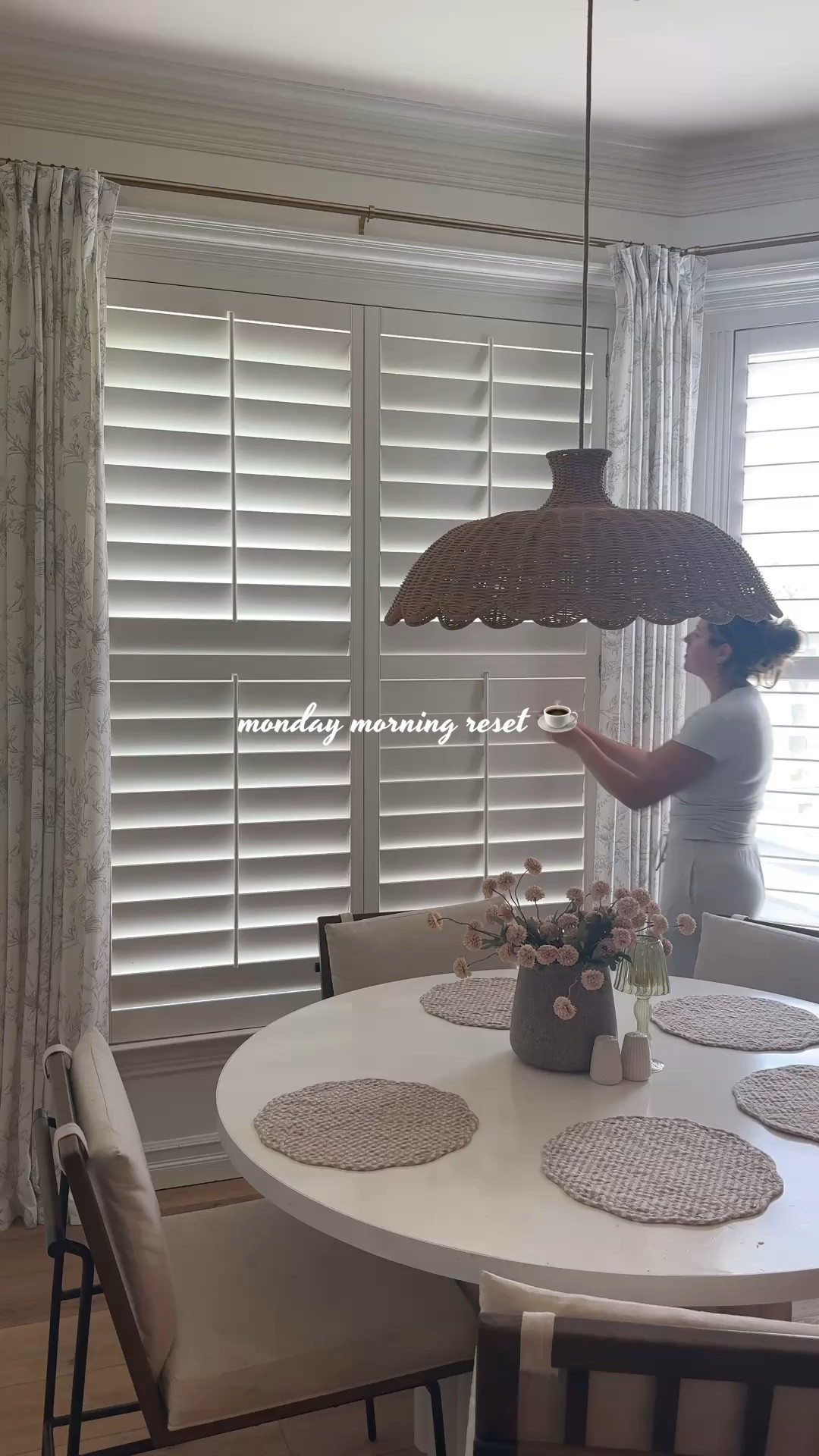 Clean with me

#LTKmorningroutine #LTKmomlife #LTKHome
