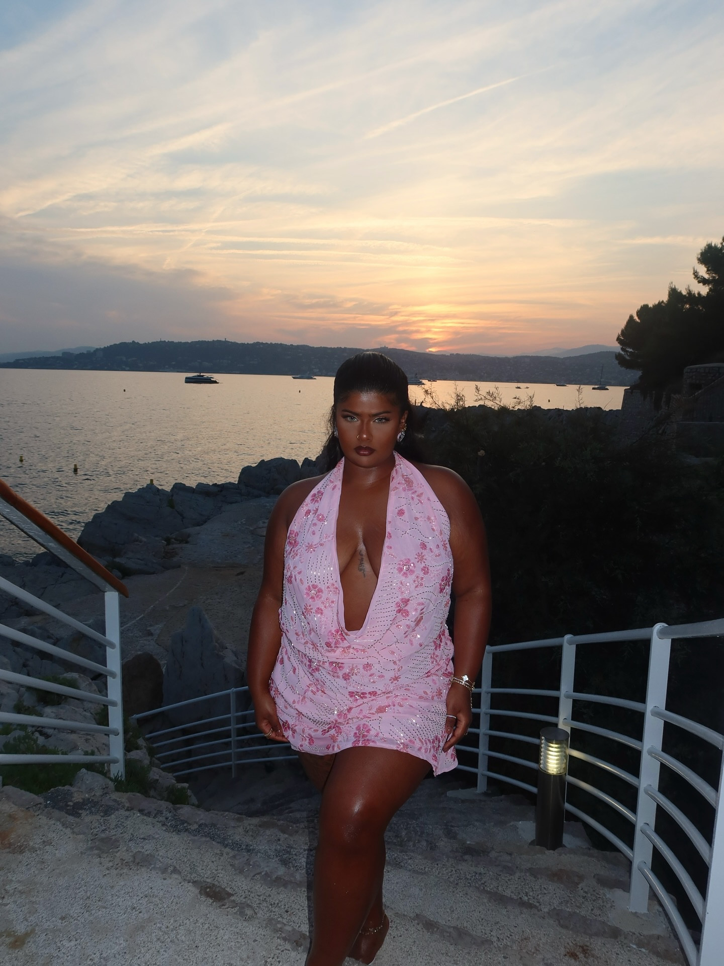 Which would you have made as the cover ?!? 
.
.
.
Dress: @peppermayo 
Shoes @amazon 
Bag: @jacquemus 
Pics also from: @lilycraigenphotography 
.
Night one with @peppermayo we had our first welcome dinner at Eden rock and it’s even more magical in person!