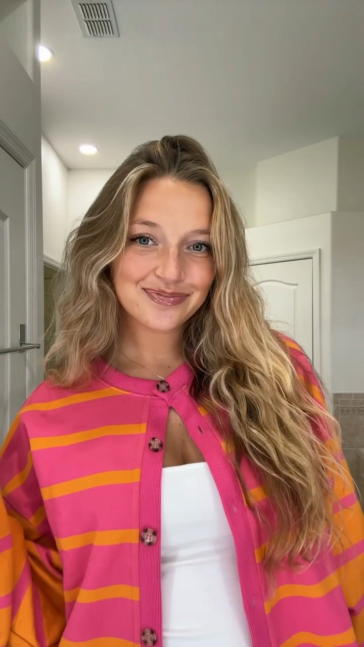 This Free People cardigan!! 🩷🧡✨🩷🧡✨🩷🧡