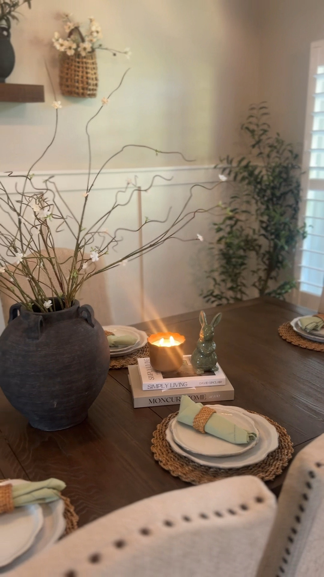 These scalloped plates are one of those pieces I keep reaching for all year long 🤍
They instantly elevate any table—whether it’s spring, summer, or the holidays. Paired them with these @Target chargers and it just feels soft, layered, and so put together.

#TargetHome #LTKHome #NeutralDecor #TableStyling #Parkerstyle

#LTKHome