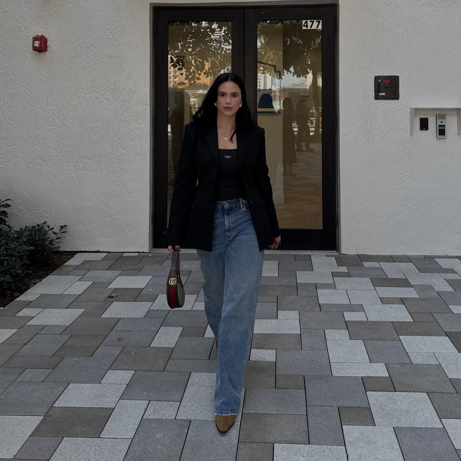 Acá les dejo todos los links y las tallas del outfit:
Las botas son de Zara 
Jeans: size 28
Blazer: size 6
Tank top: size M

#LTKMidsize #LTKStyleTip #LTKSeasonal