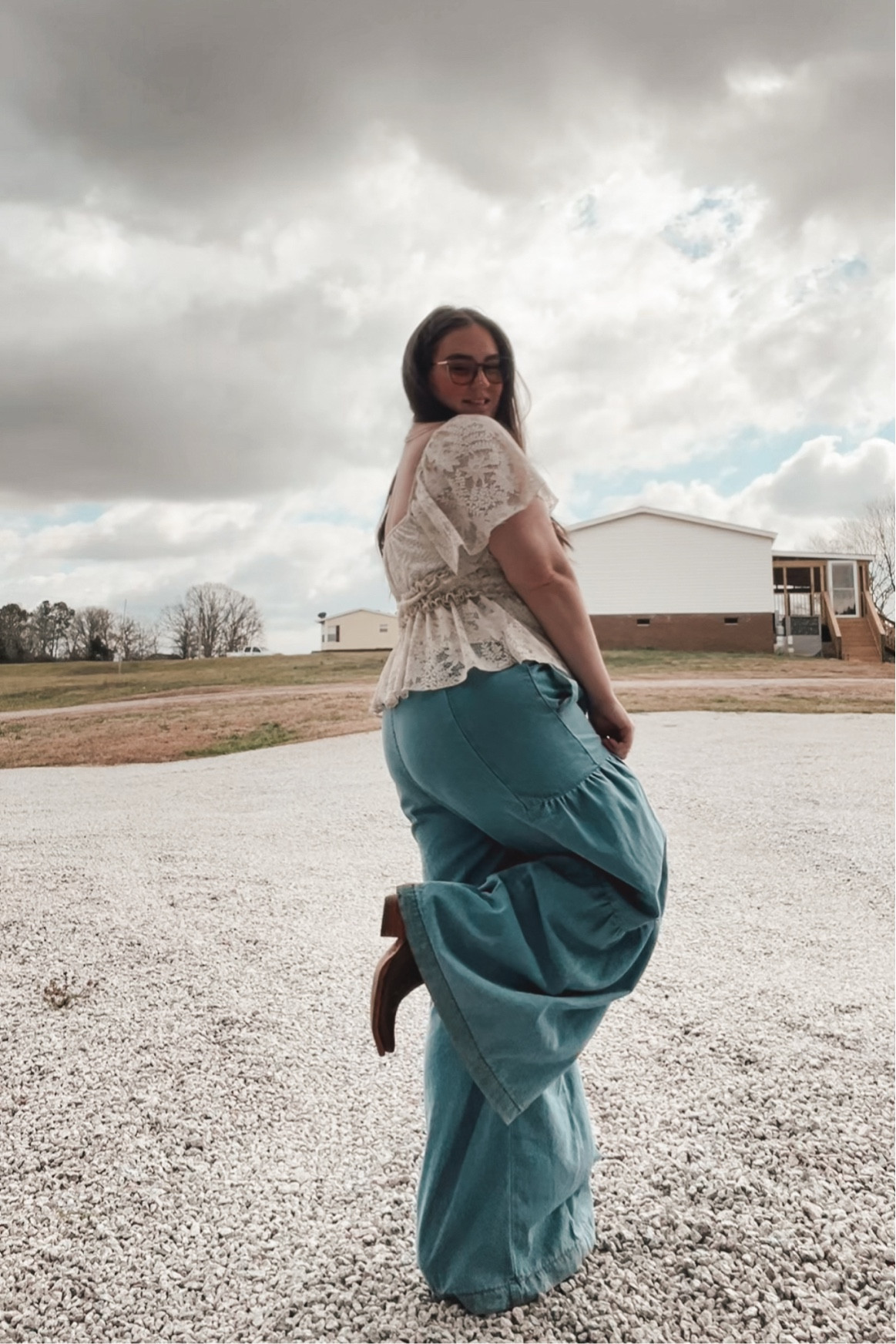 Top I’m wearing is La La Land at Boot Barn. I tagged other tops I would pair with these pants  