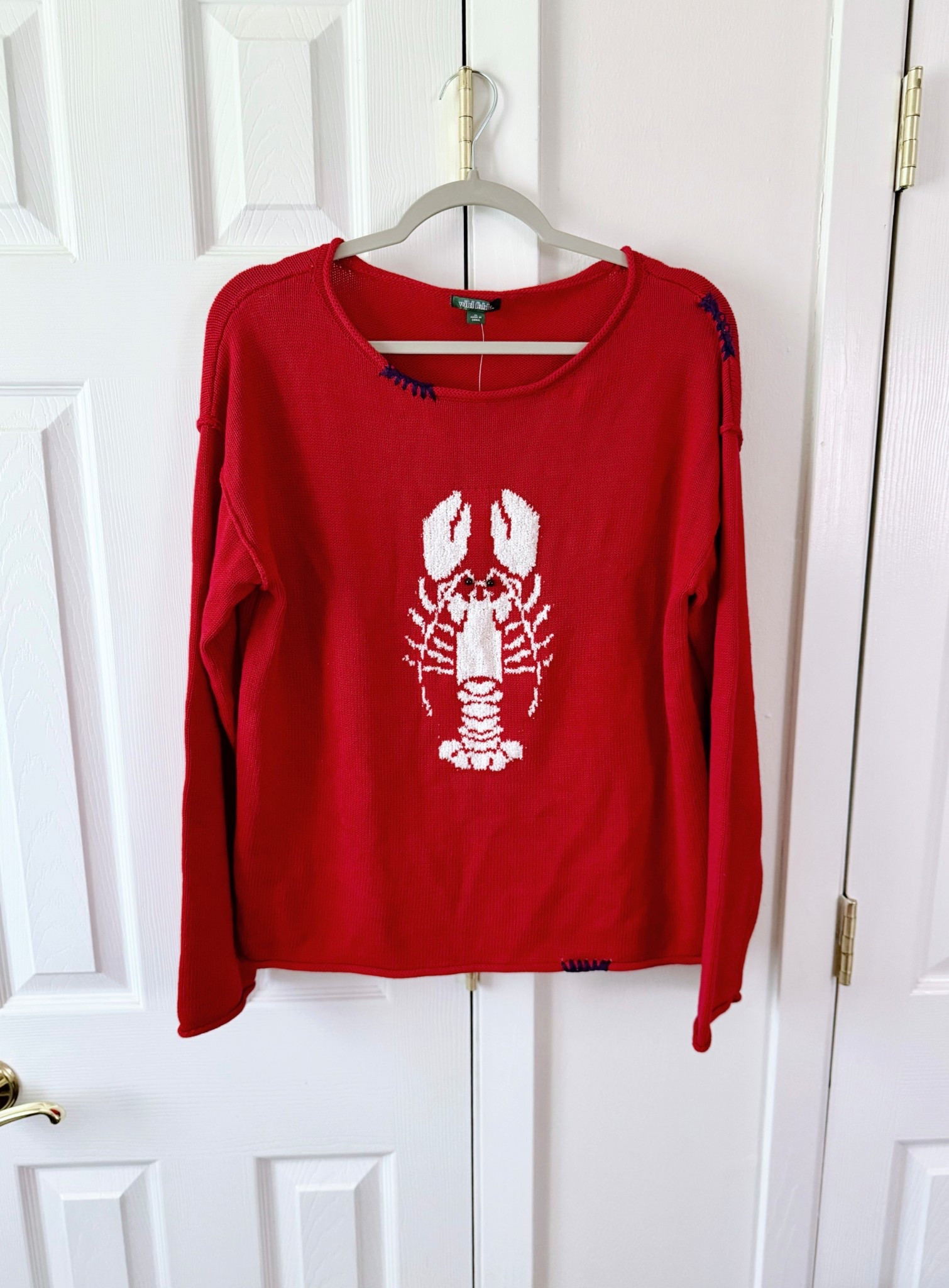 As a diehard FRIENDS fan, I have a thing for lobsters. So, I had to snag this #iykyk 

Currently 30% OFF!!

#LTKFindsUnder50 #LTKSaleAlert