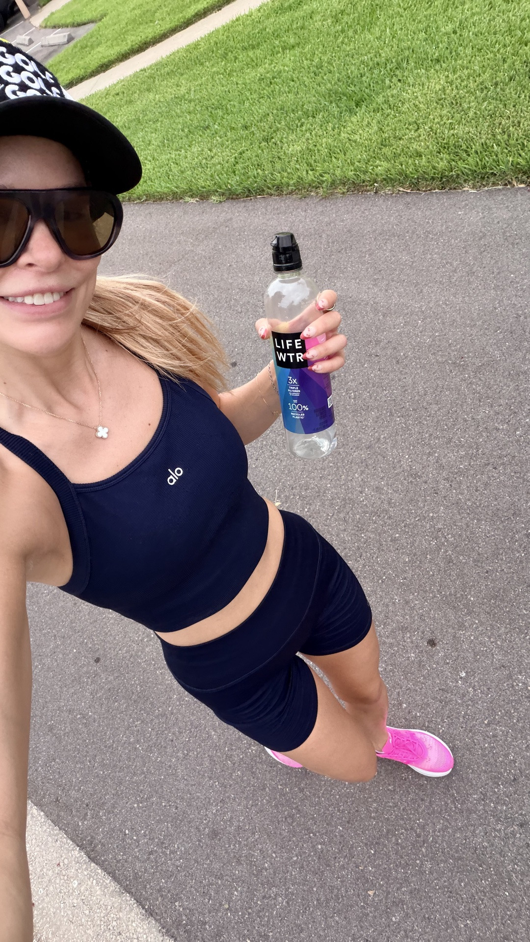 My navy obsession continues with this @Alo Yoga ribbed workout set 🪬

#workoutset #activewear #athleisure #workoutshorts #summersneakers #workoutsneakers

#LTKfitnessgoals #LTKmorningroutine #LTKActive