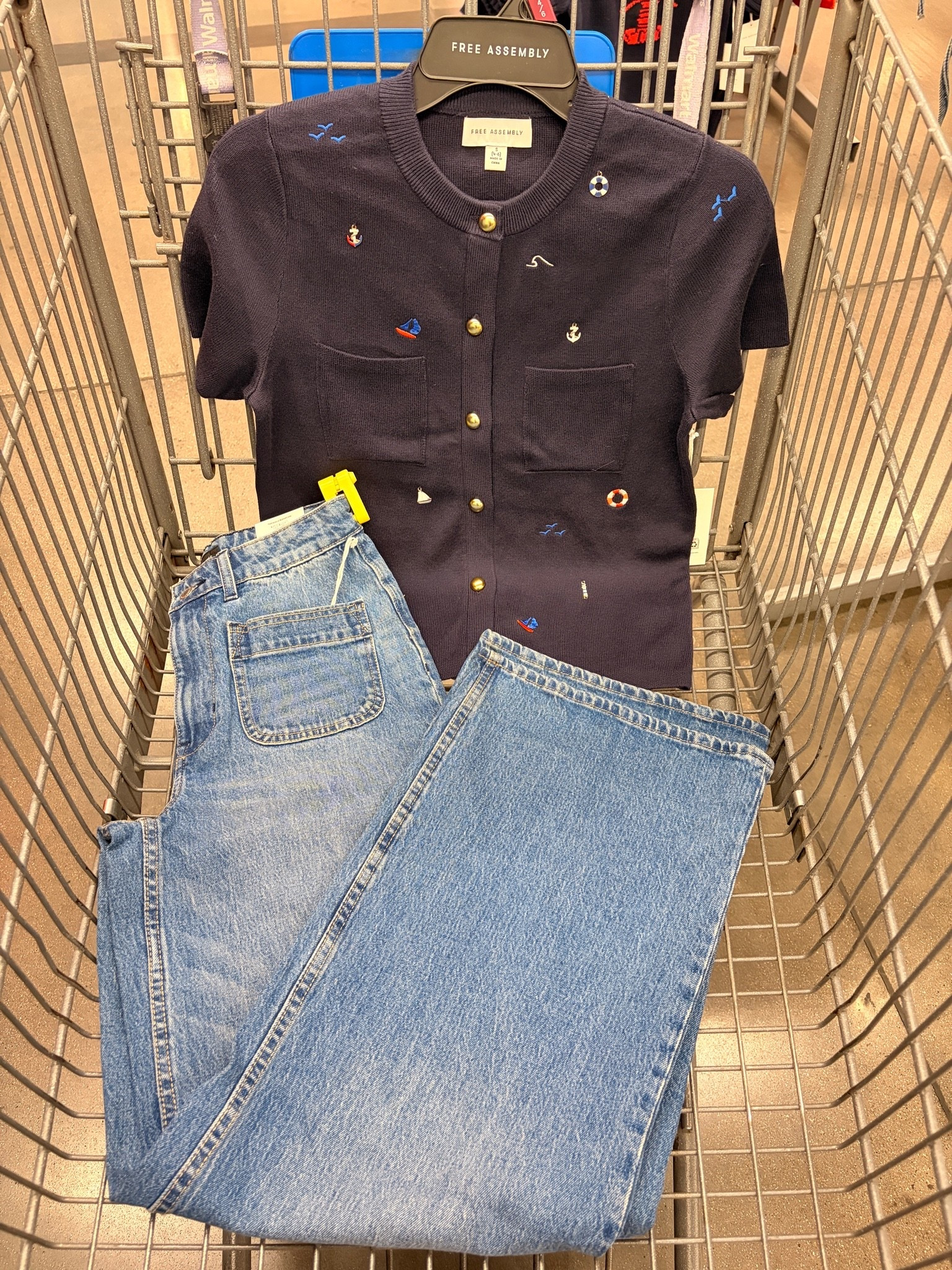 New Free Assembly pieces from Walmart. These are so stunning and great quality! Perfect pieces for the 4th! 

Be sure to like and follow along for more! 

Walmart, Walmart fashion, Walmart finds, Walmart haul, free assembly

#LTKootd #LTKmomlife #LTKgrwm
