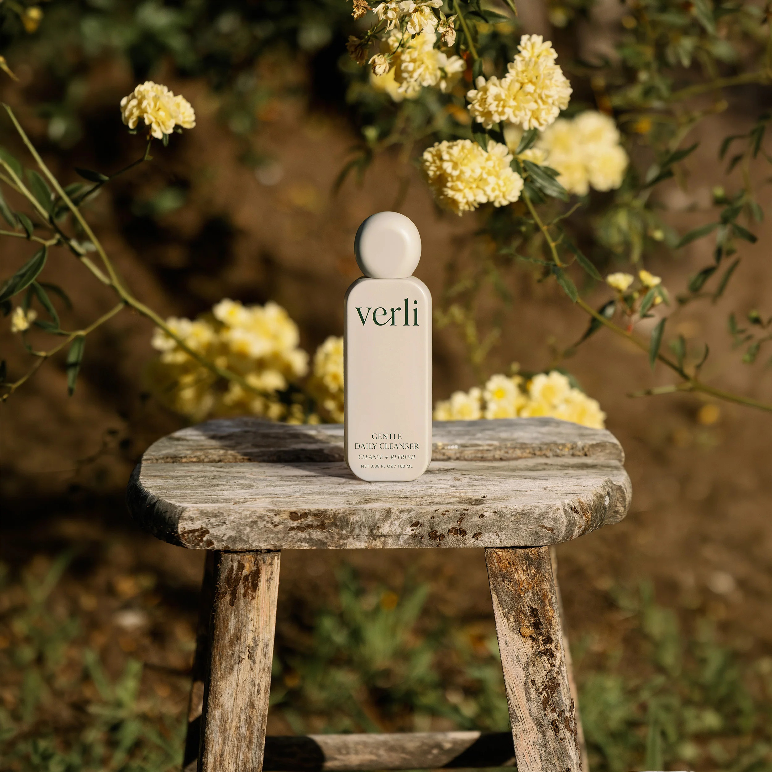 Gentle Daily Cleanser | Verli | Verli