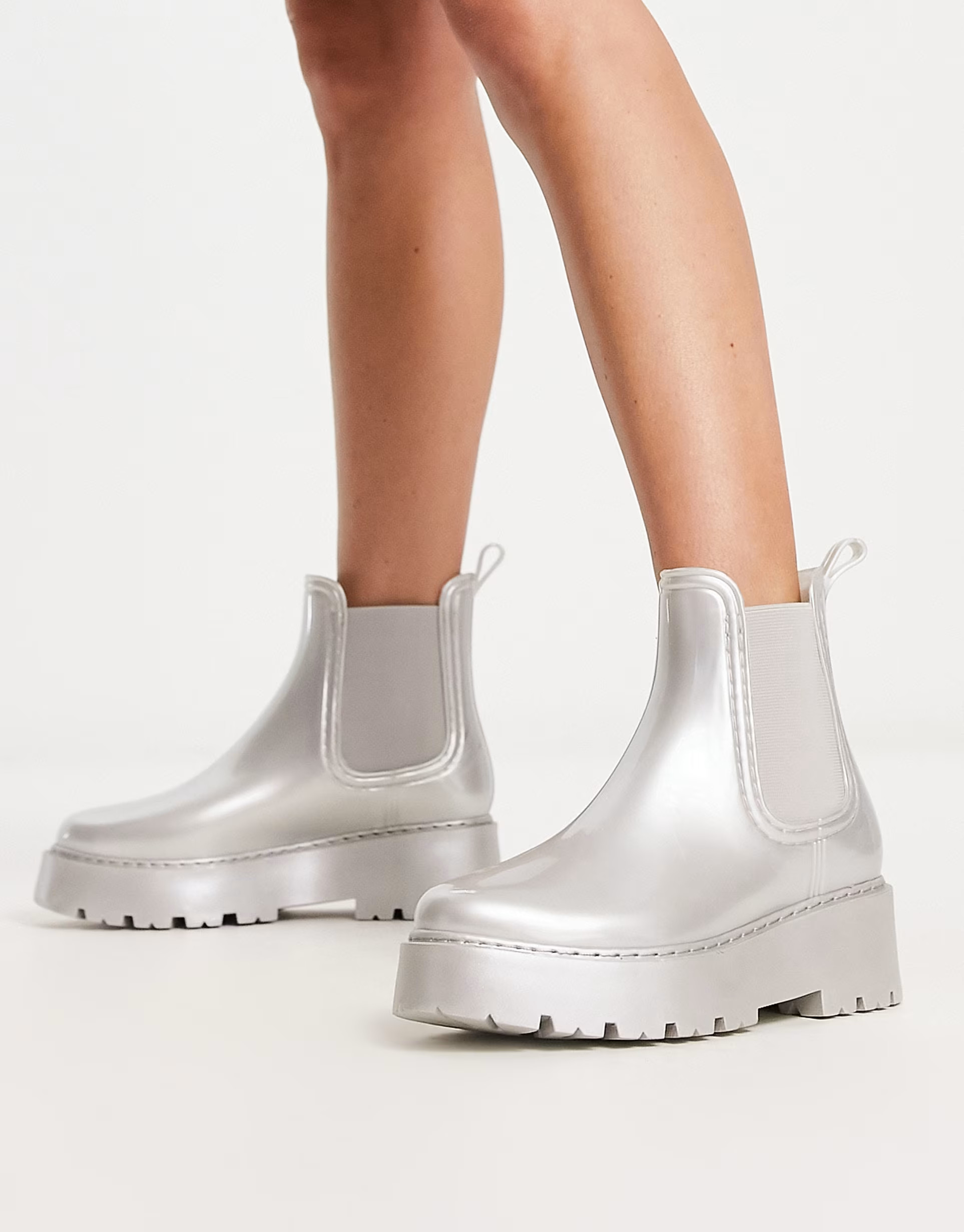 ASOS DESIGN Gadget chunky chelsea wellies in silver | ASOS (Global)