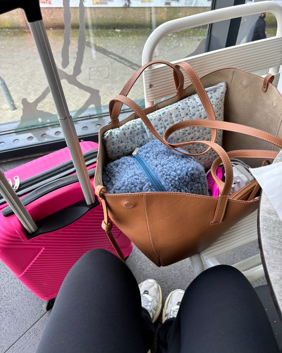 American tourister, Amazon, Polene, Vestiaire collective, Coco & eve, Etsy, Nike, Tala, travel essentials, travel outfit, pink luggage, pink suitcase, carryon luggage, Nike v2k, flared leggings, tote bag, leather tote, laptop sleeve, makeup pouch, vanity case, airport outfit, casual outfit, style inspiration 

#LTKtravel #LTKSeasonal #LTKeurope