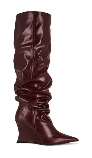 Steve Madden Distortion Boot in Burgundy. - size 7.5 | Revolve Clothing (Global)