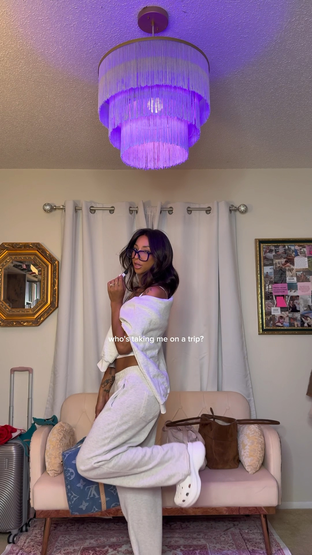 30 Days of Outfits: Day 3 🛩️🎧💺☁️ is it giving airport crush??? 🤭 

PS. The LV bag is a dupe (aka fake LOL) I have the link to it in my IG bio link! xx 


|| airport outfit idea, airport style, travel outfit, airport ootd 