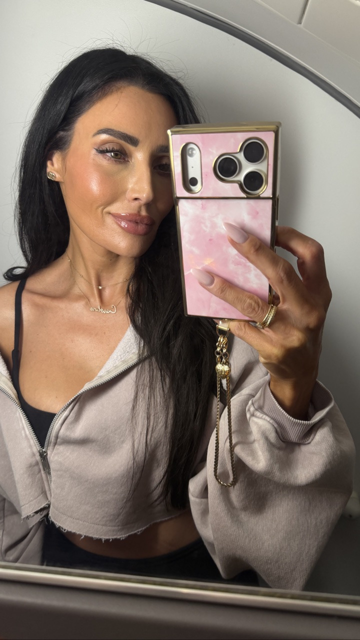 I love aging and maturing and becoming, and yet I hate it. You know what I mean? 

Linking my fave @lululemon jacket I wear to workout in, I have so many colors and it’s super flattering!

#over40women #womenover40 #antiagingroutine #womenover30 #antiaging

#LTKOver40 #LTKWorkwear #LTKootd