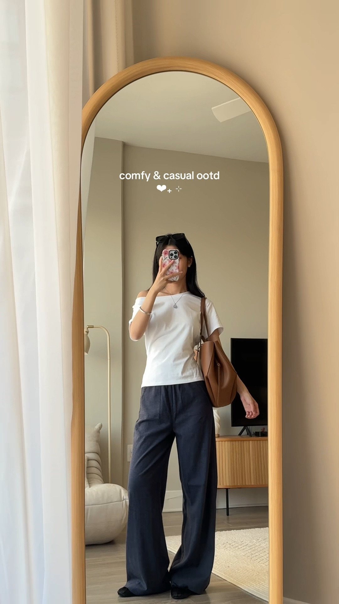 comfy and casual ootd 🤍

#LTKootd